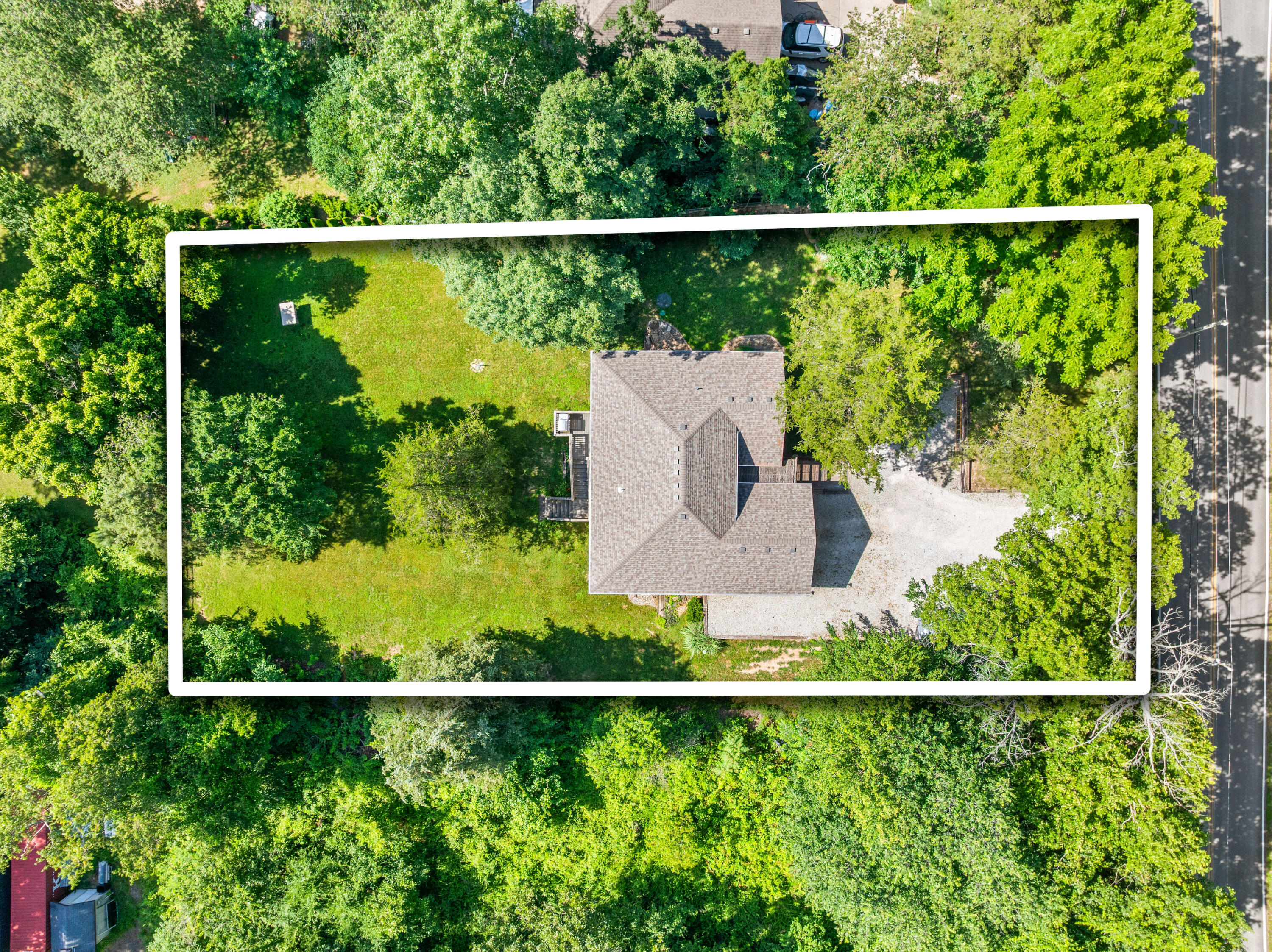 519 Iowa Colony Road Property Photo 28