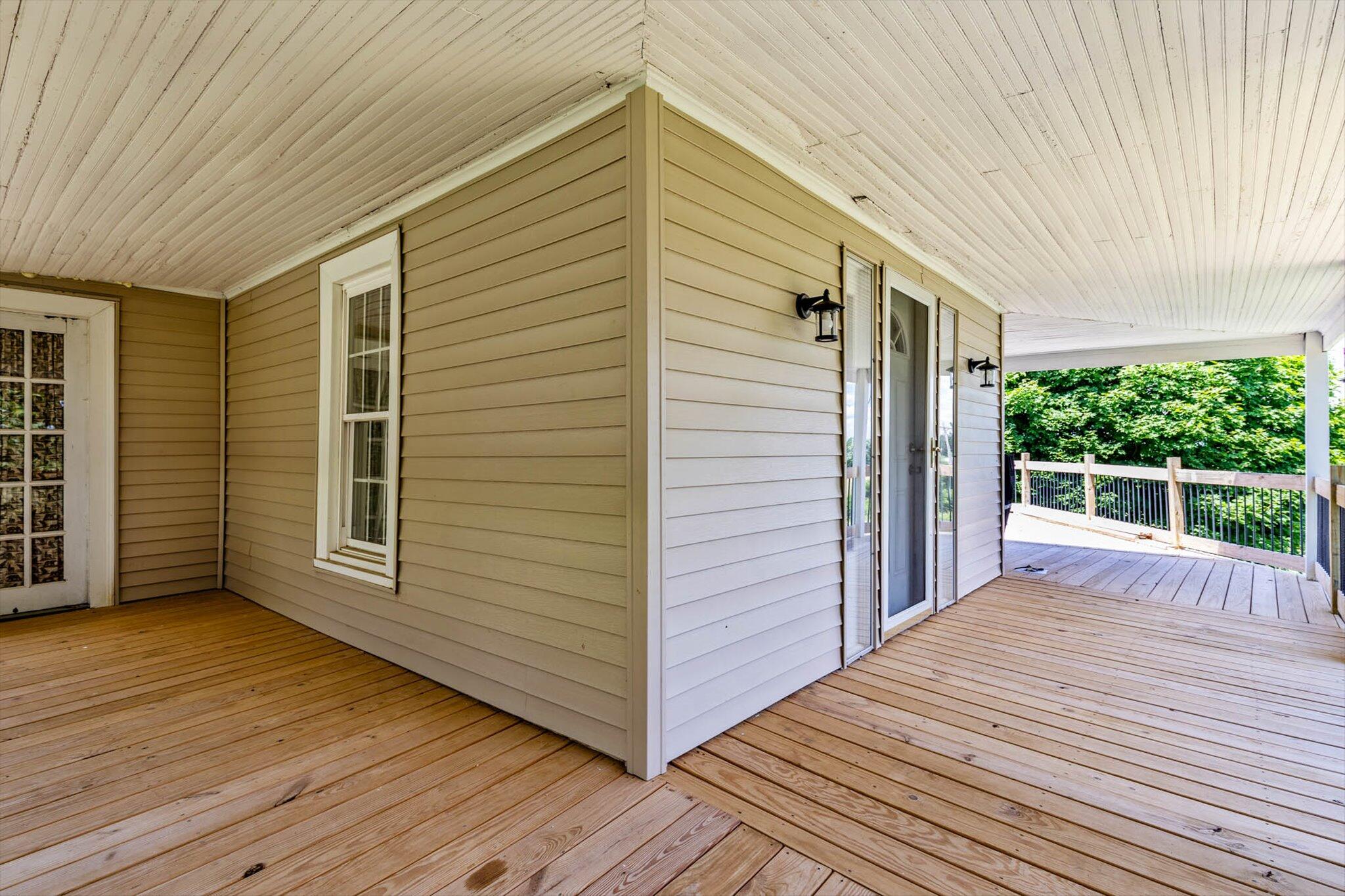 289 Backyard Street Property Photo 5