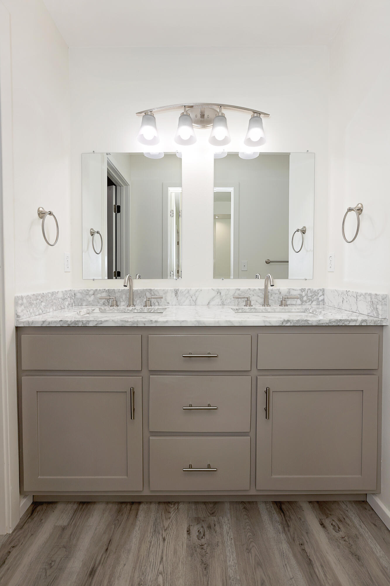 350 Towne Loop Property Photo 11