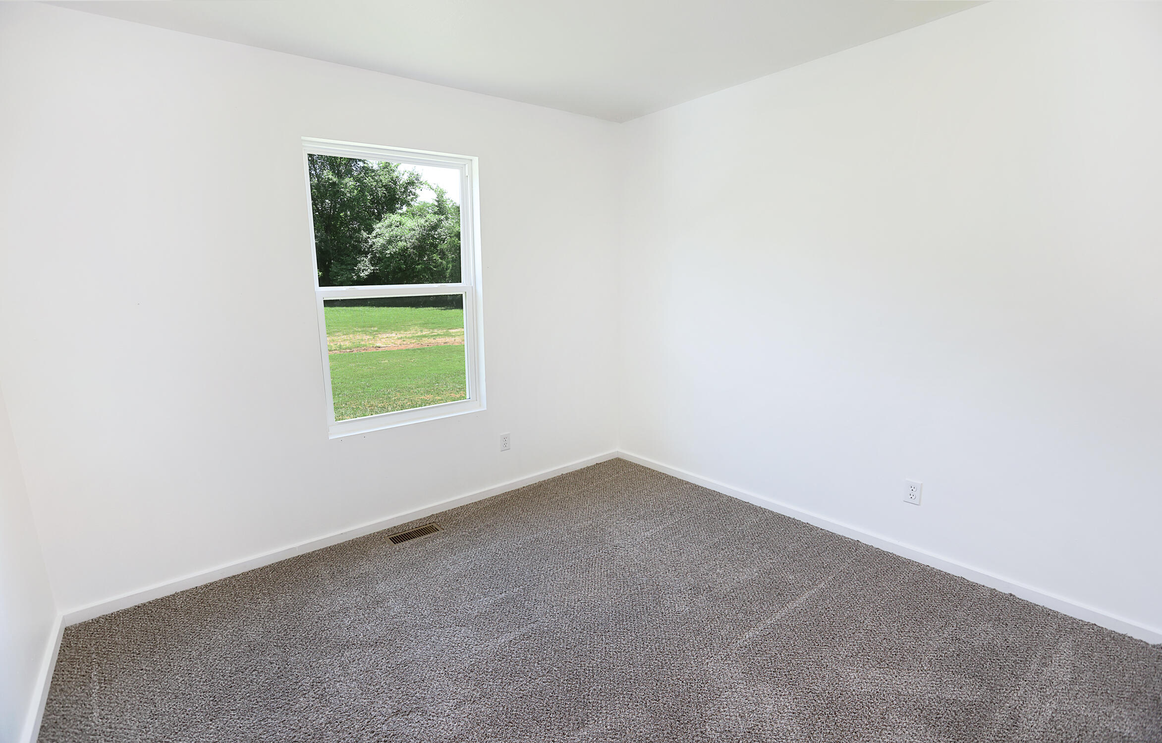 350 Towne Loop Property Photo 17