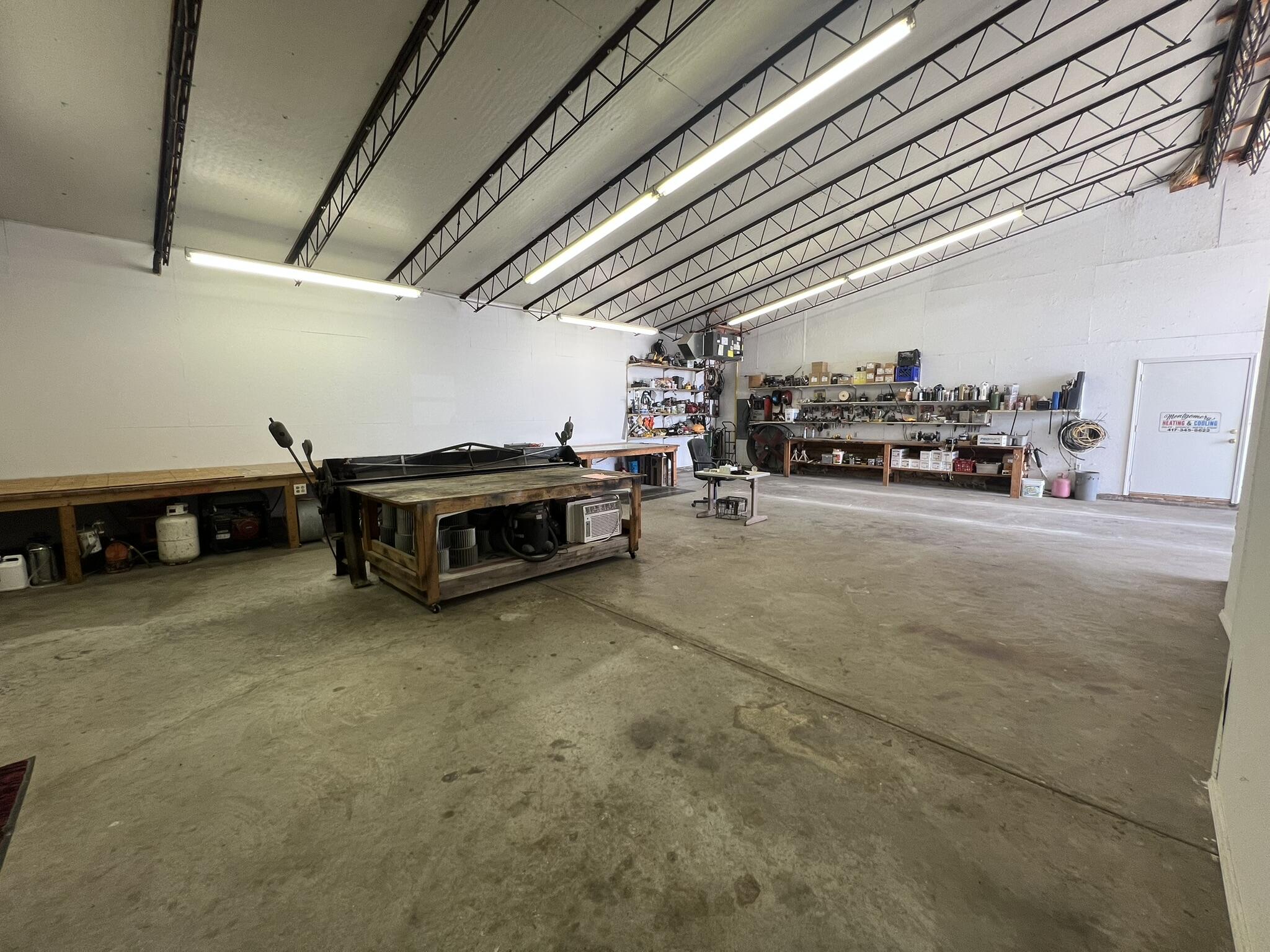 1223 South Ash Street Street Property Photo 7