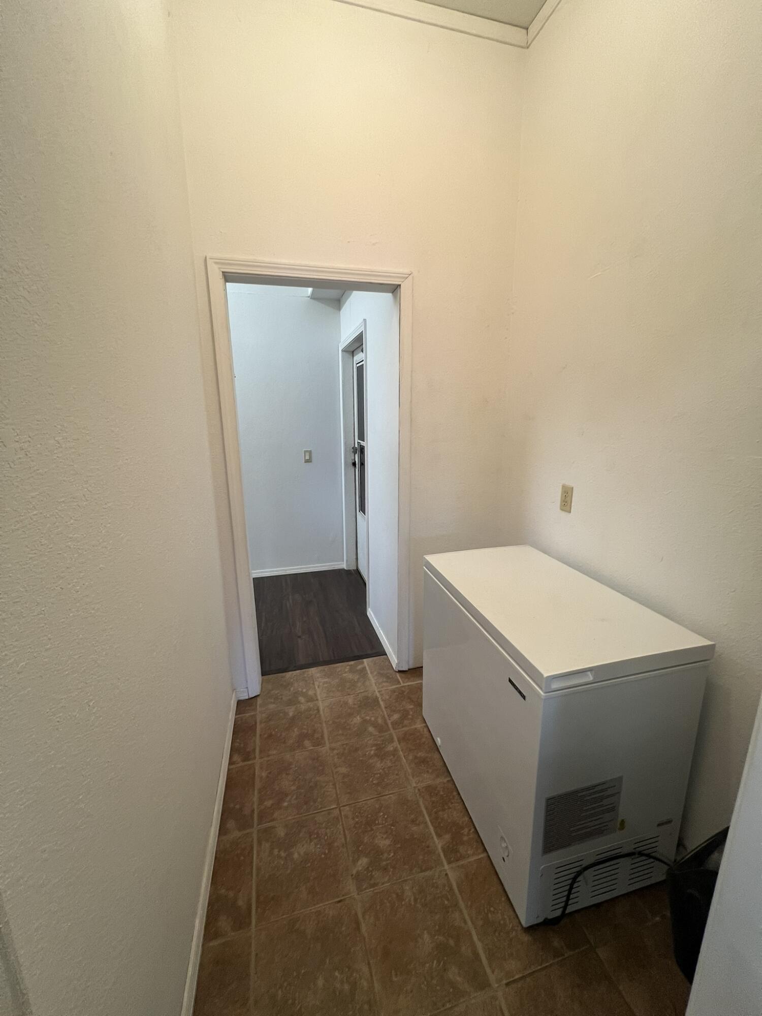 1223 South Ash Street Street Property Photo 27
