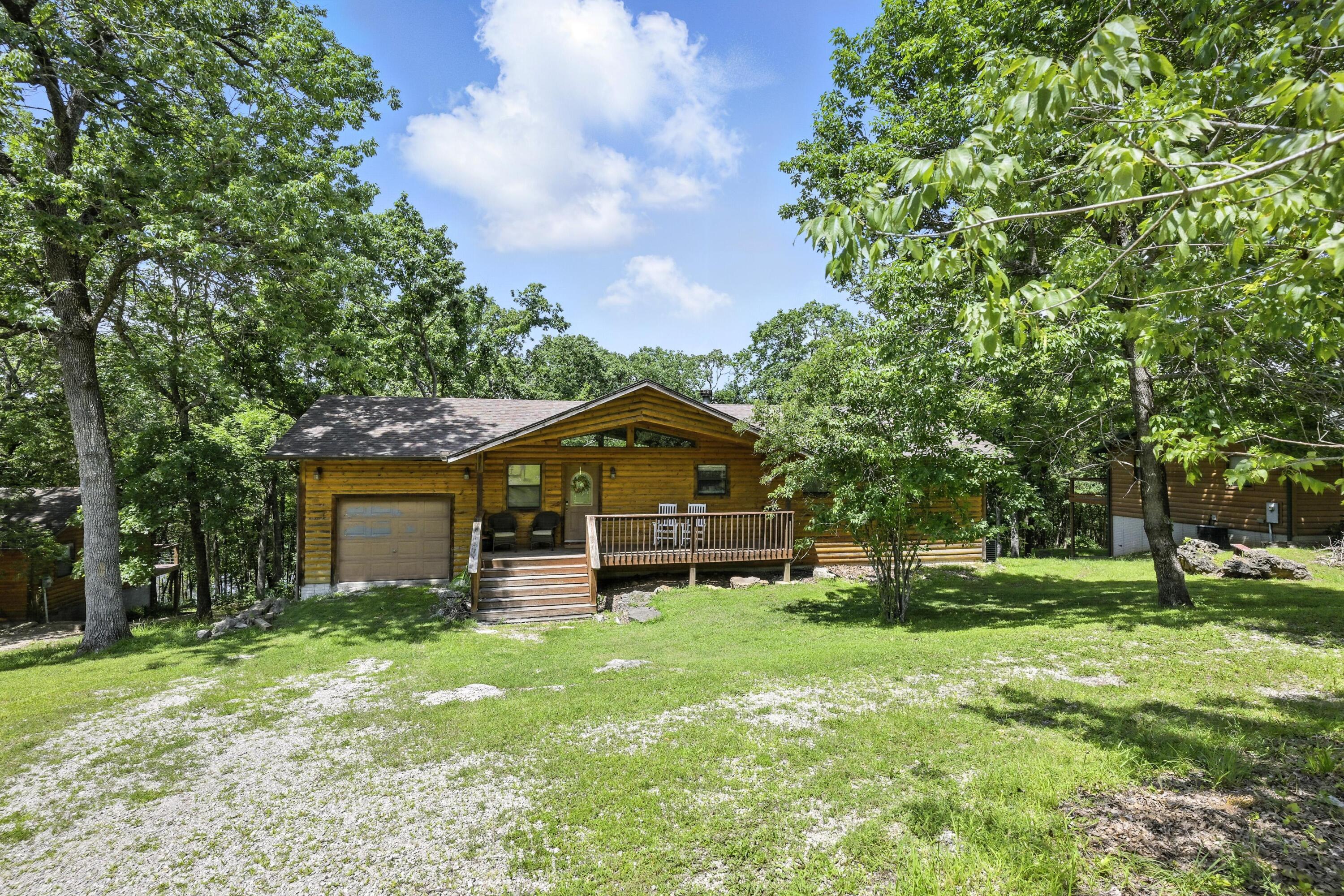 22562 Air Park Drive Property Photo 6