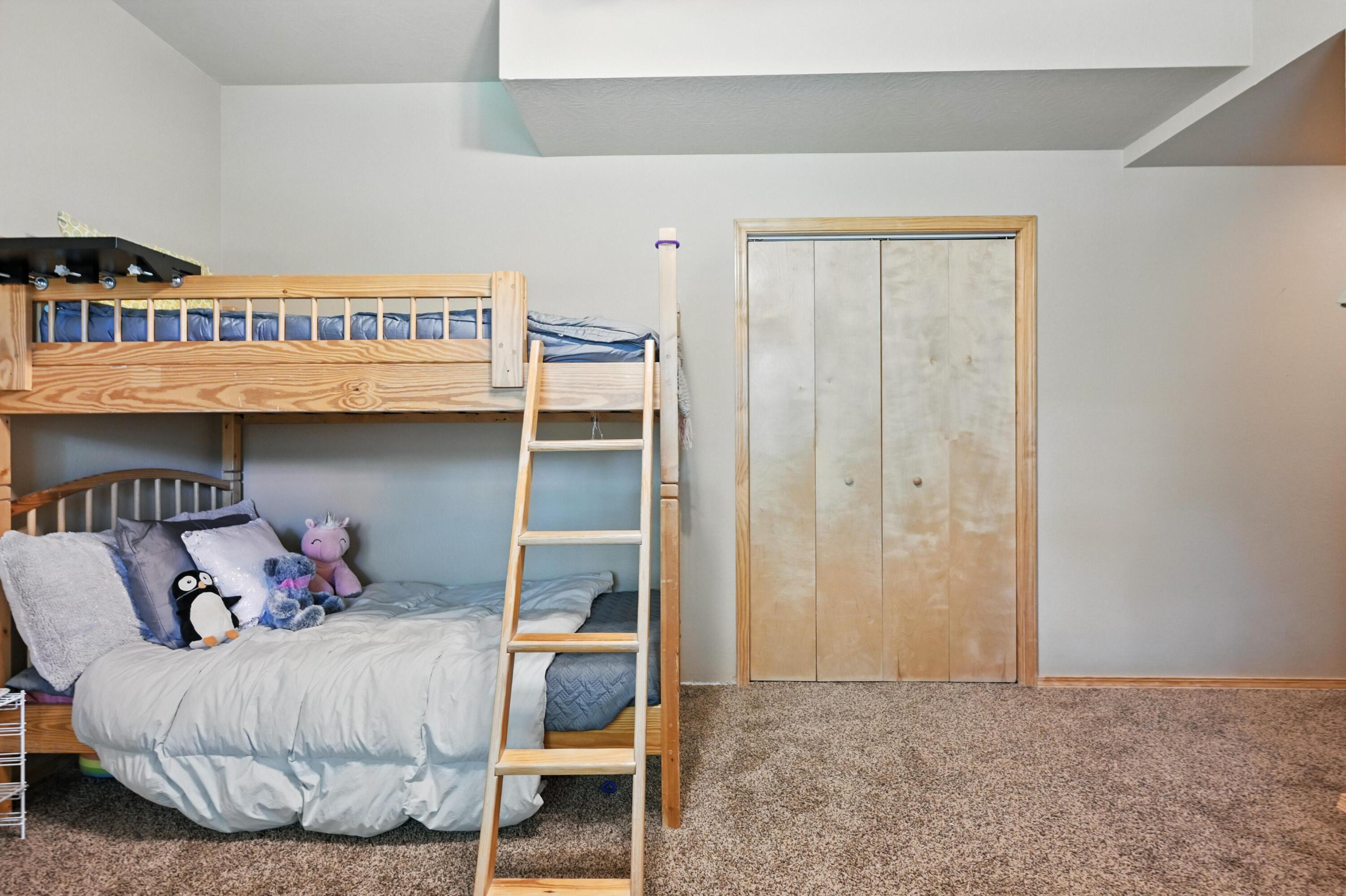 22562 Air Park Drive Property Photo 40