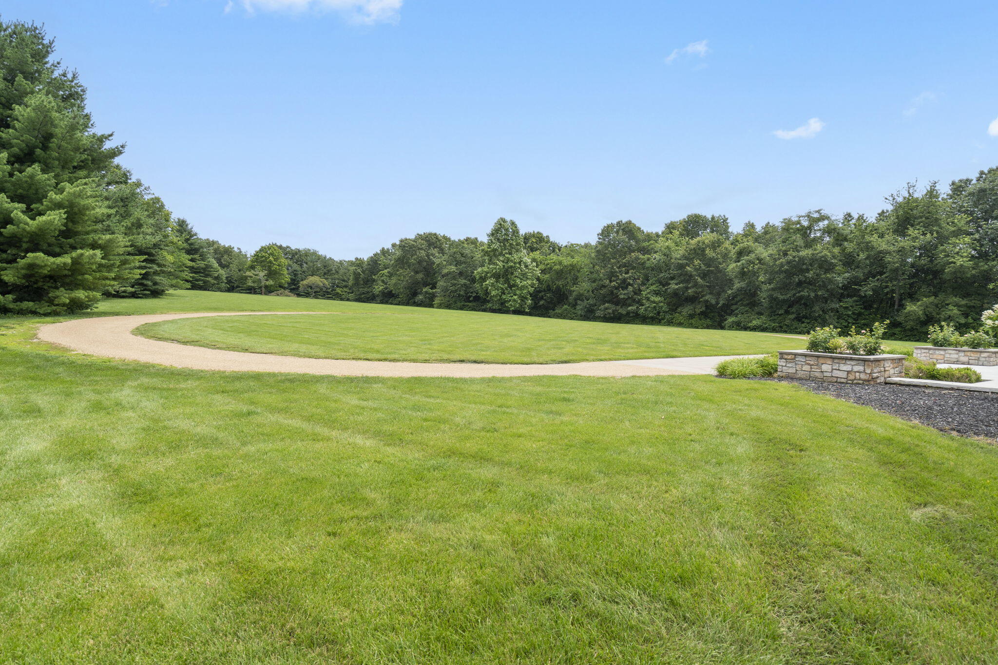 318 South Farm Road 193 Property Photo 100