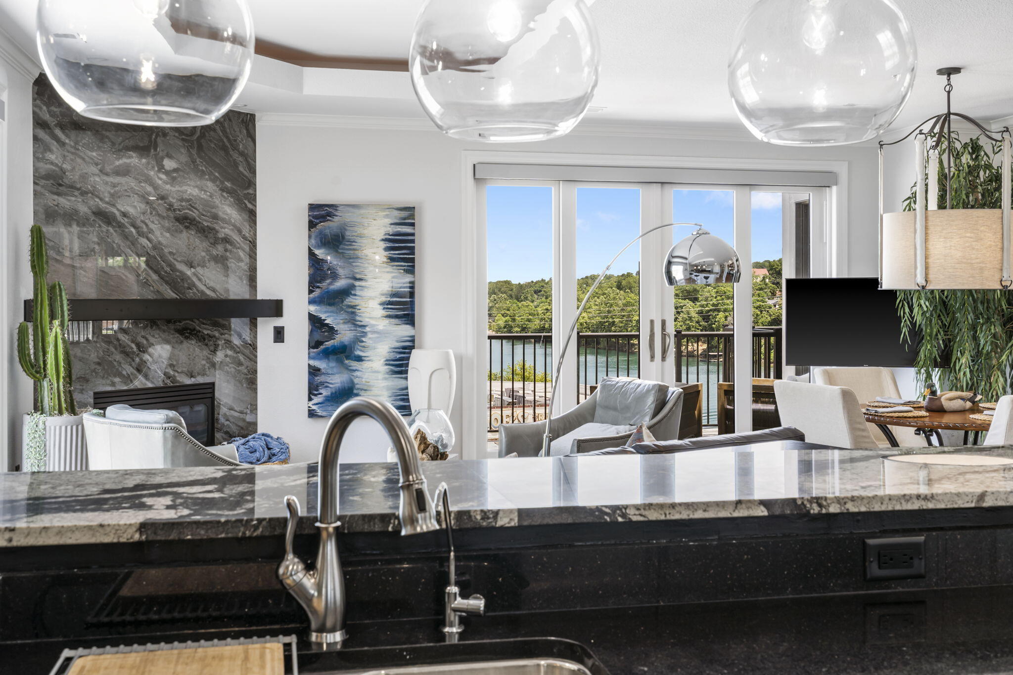 9502 Branson Landing Boulevard Property Photo 16