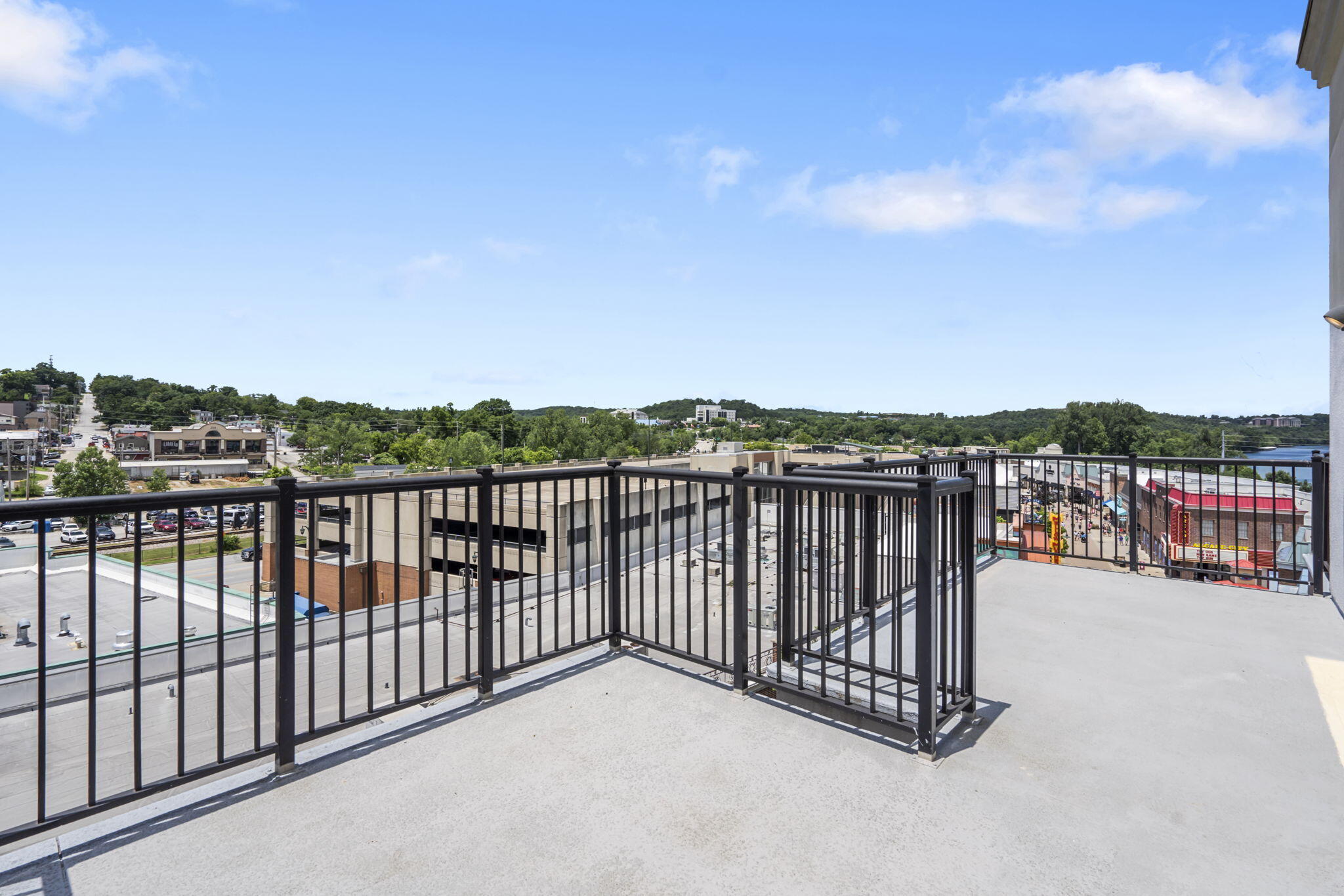 9502 Branson Landing Boulevard Property Photo 43