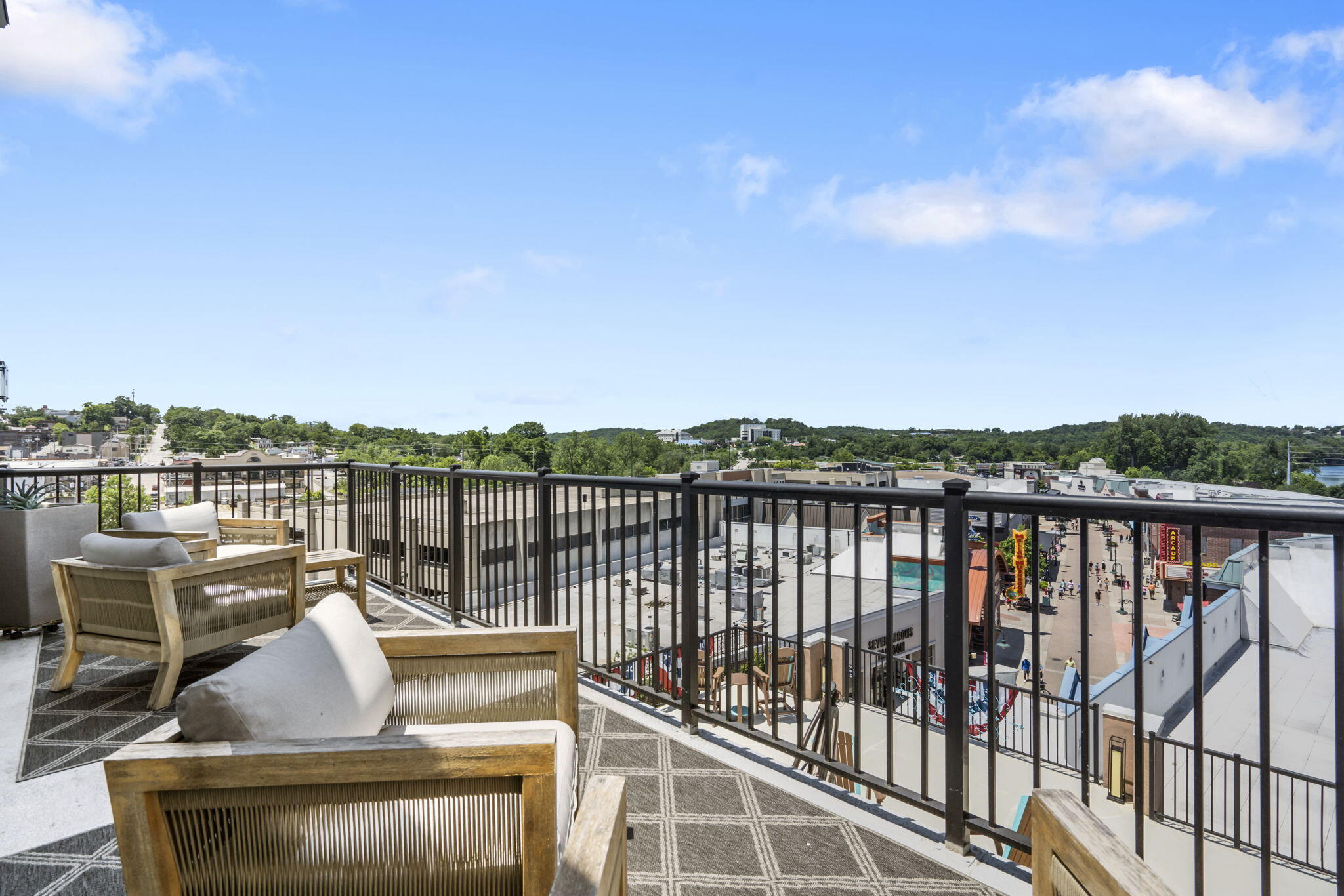 9502 Branson Landing Boulevard Property Photo 45