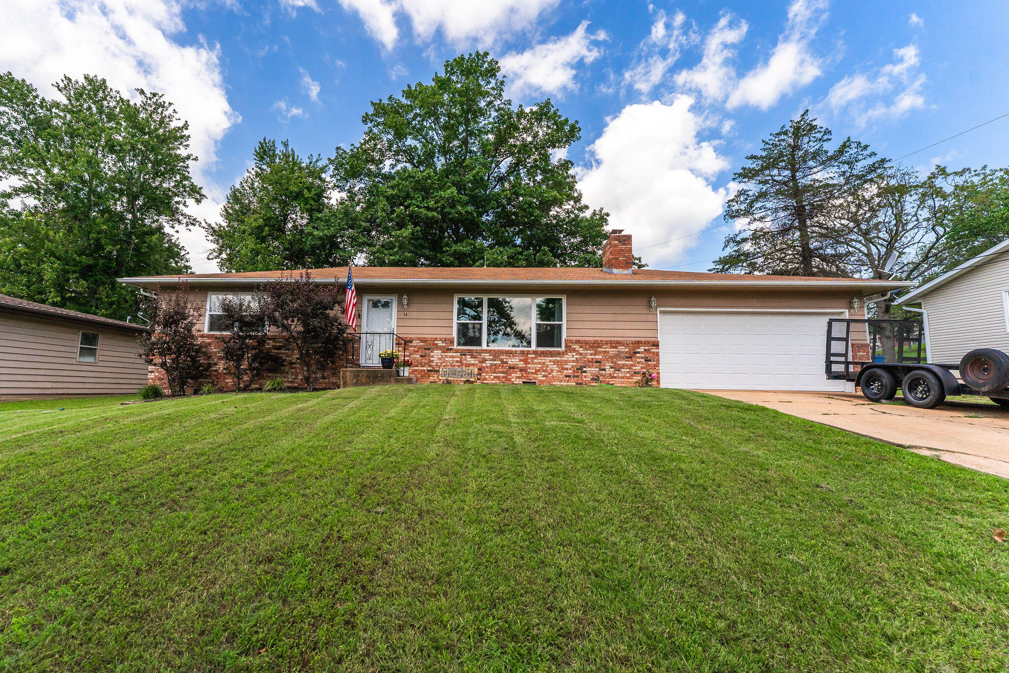 14 Bridgeview Drive Property Photo 1