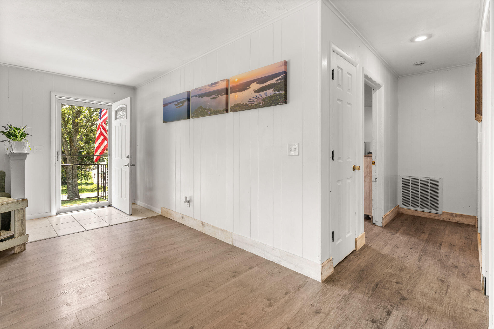 14 Bridgeview Drive Property Photo 4