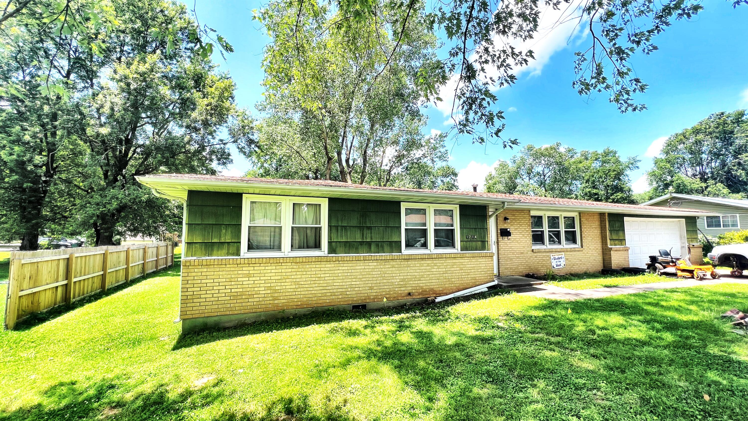 1214 7th Street Property Photo 1