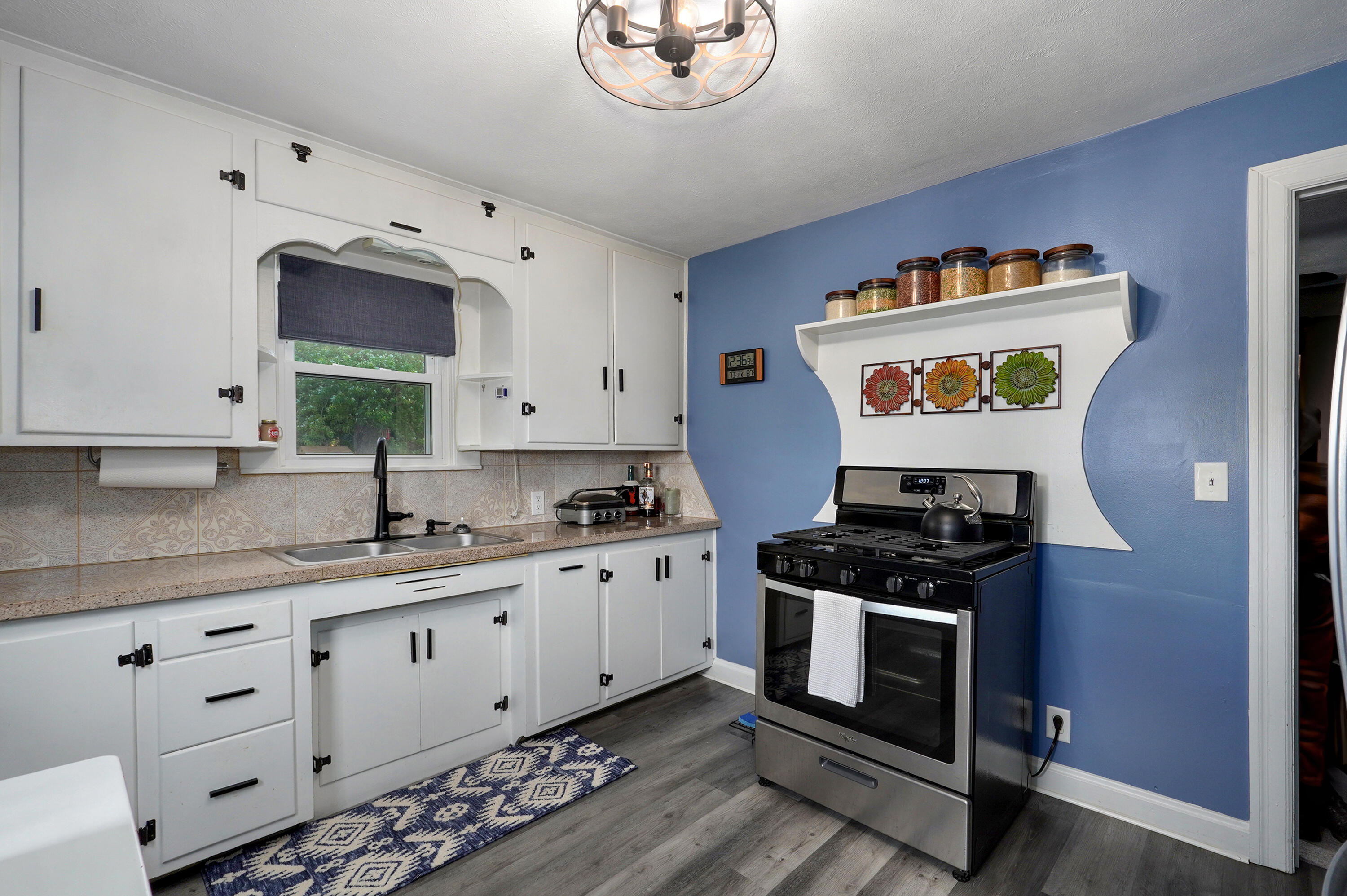 1841 East Dale Street Property Photo 24