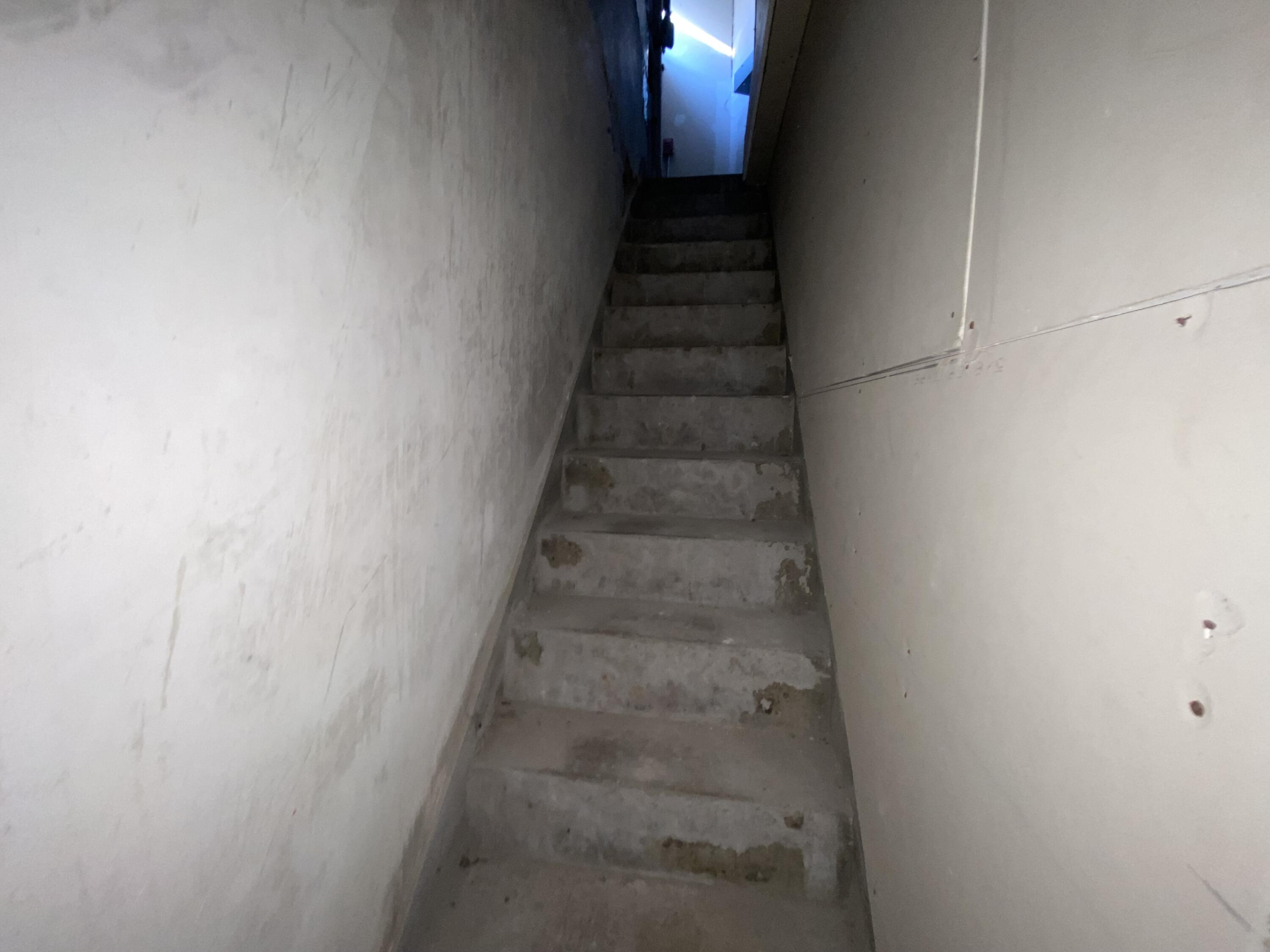220 South Campbell Avenue Property Photo 14