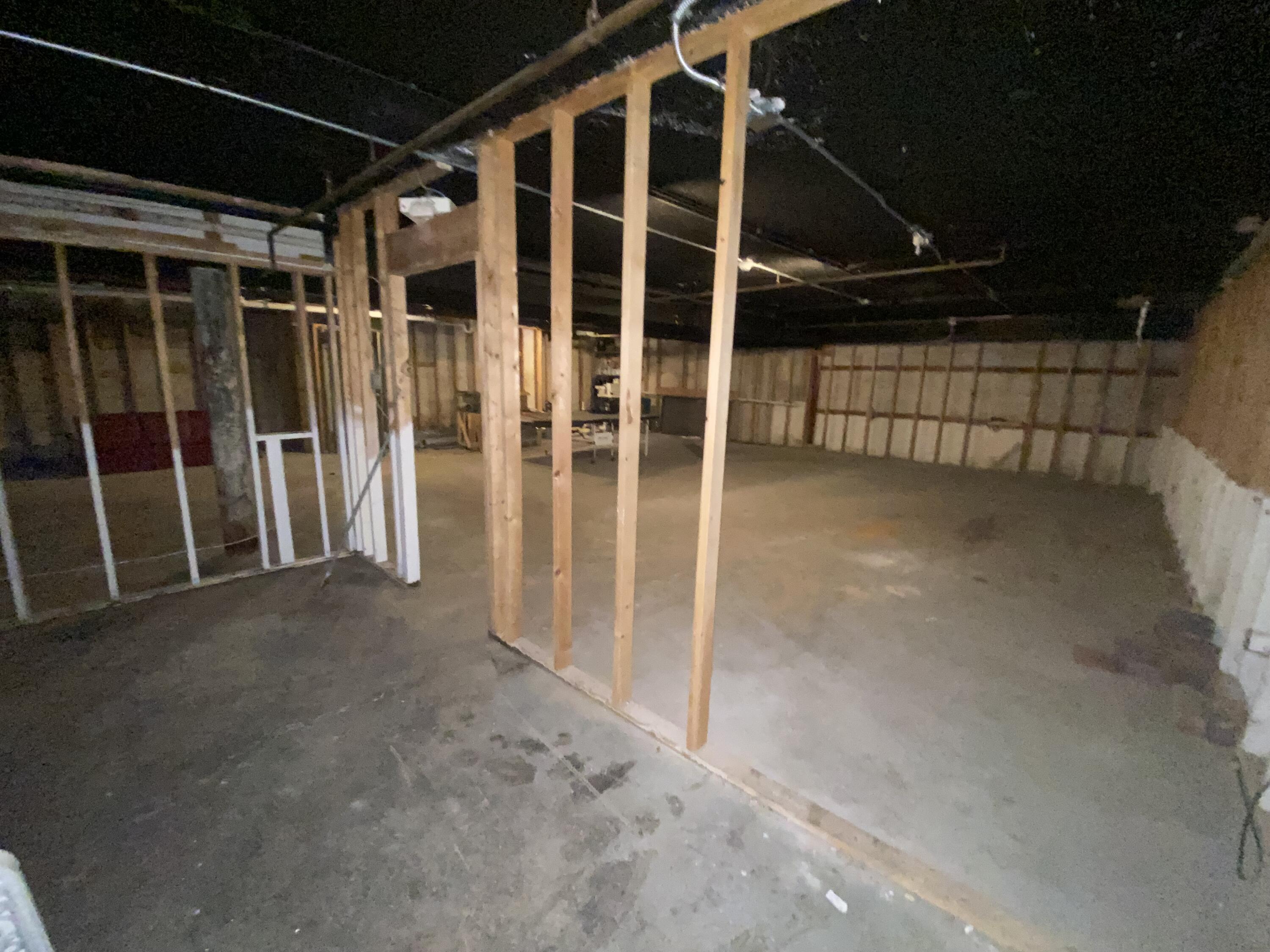 220 South Campbell Avenue Property Photo 16
