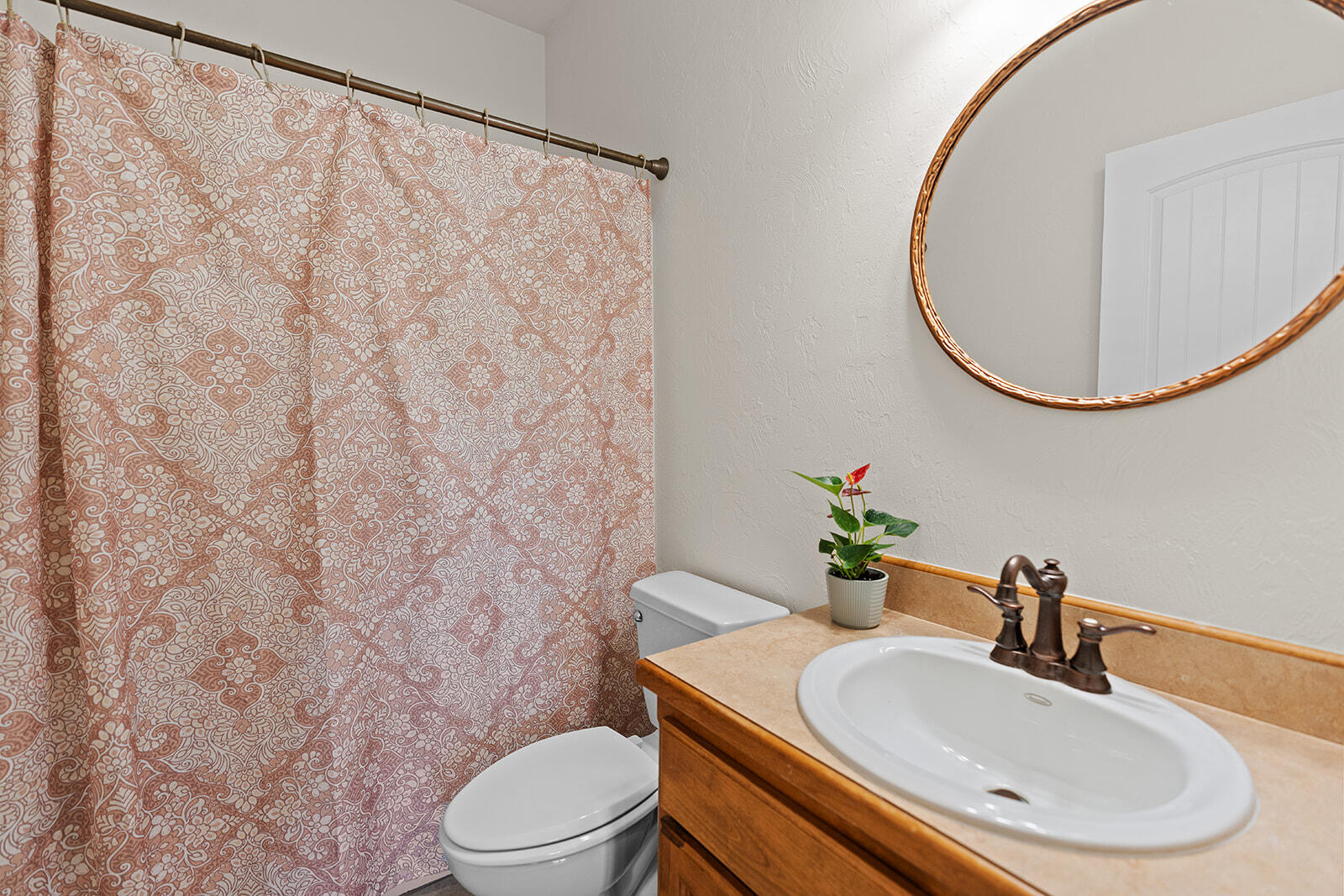806 East Grant Street Property Photo 23