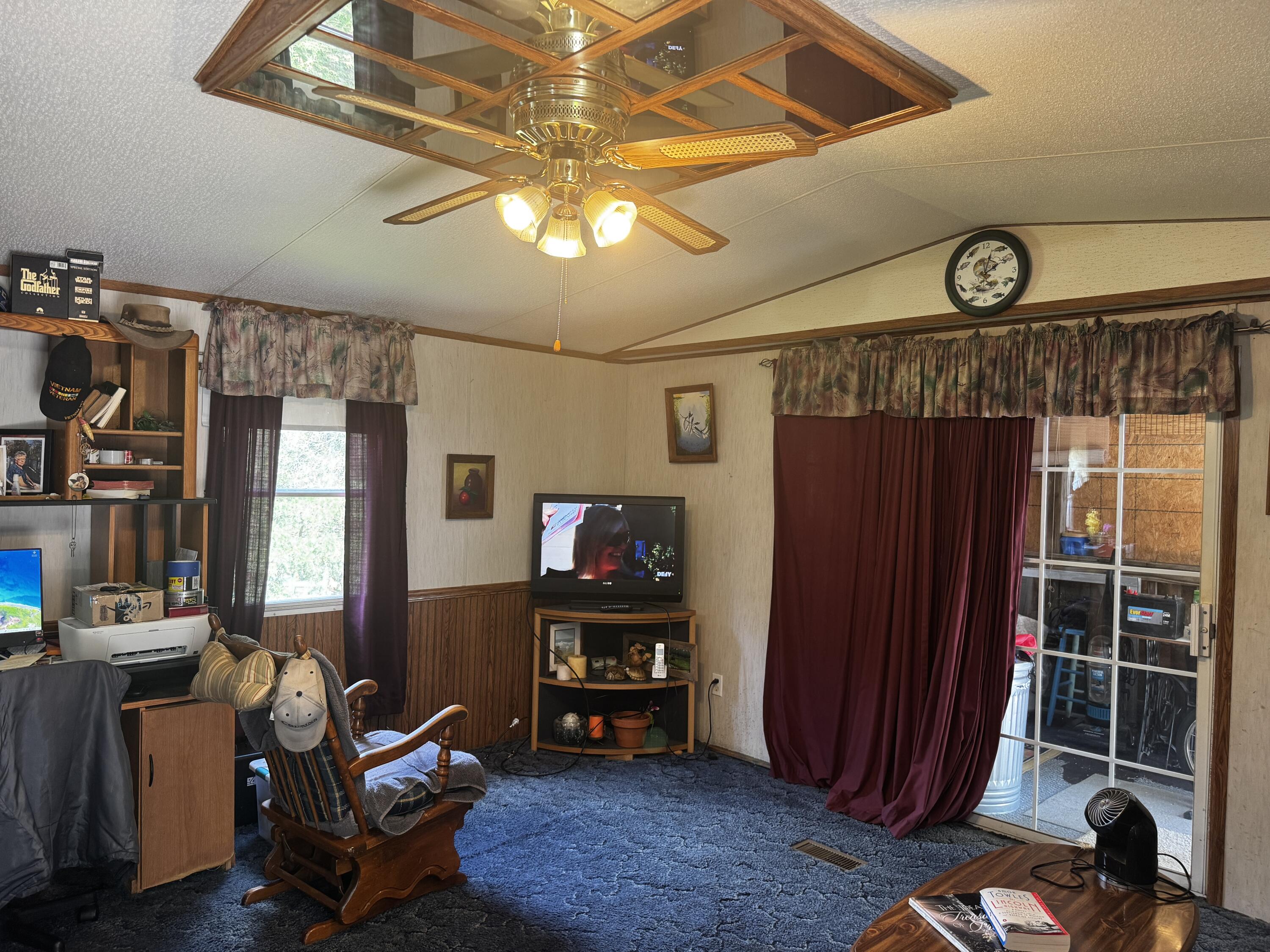 590 County Road 313 Property Photo 10