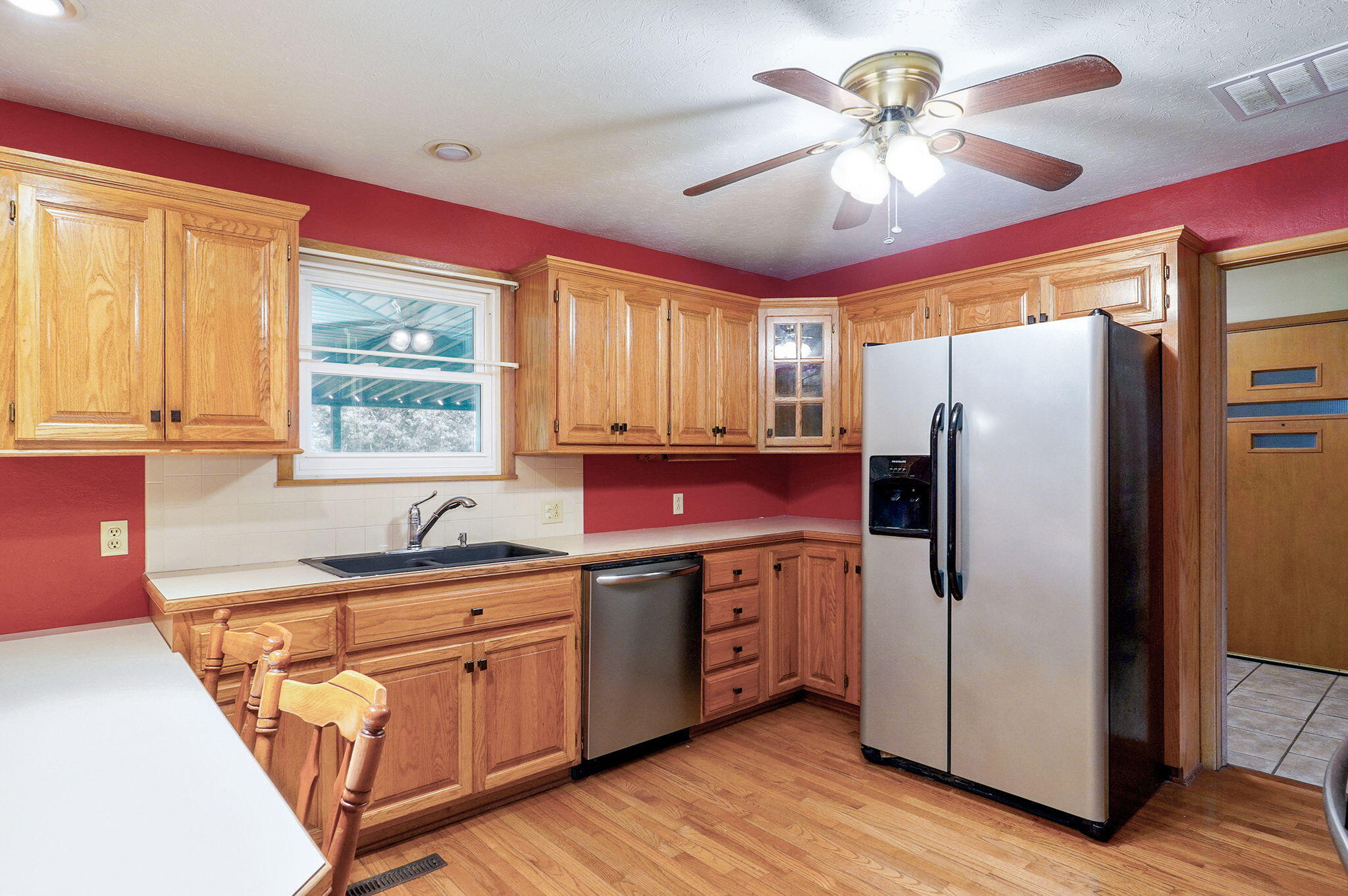 115 North Bonnie Avenue Property Photo 9