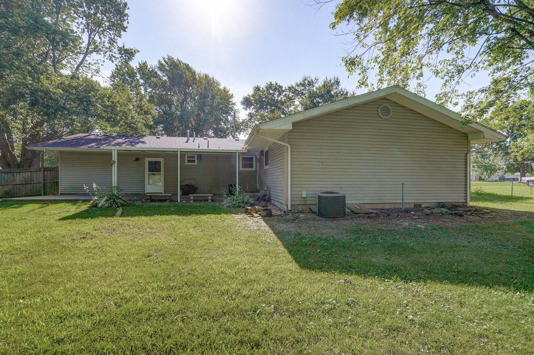115 North Bonnie Avenue Property Photo 24
