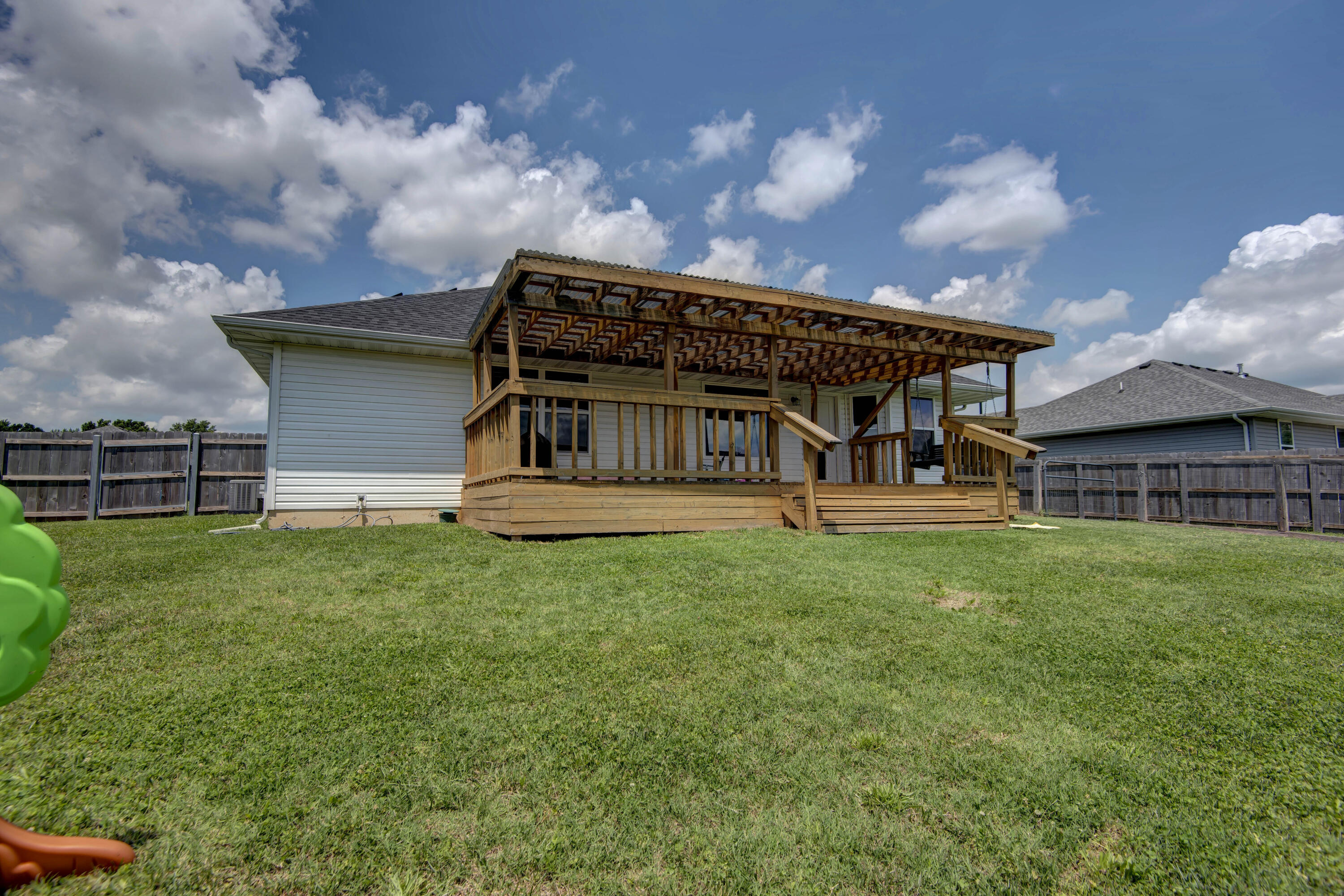 458 Ethan Avenue Property Photo 18