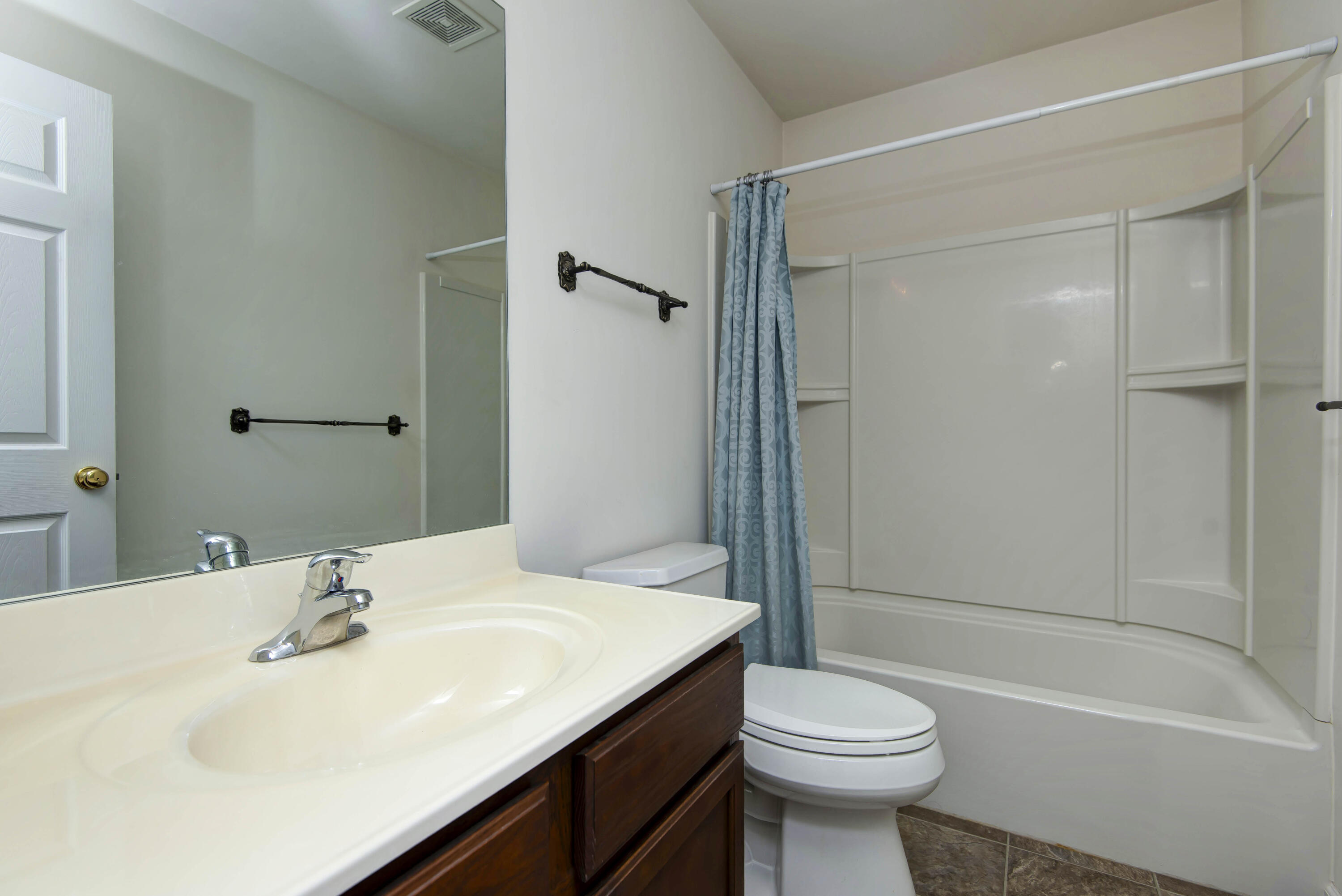 5513 South Faust Avenue Property Photo 14