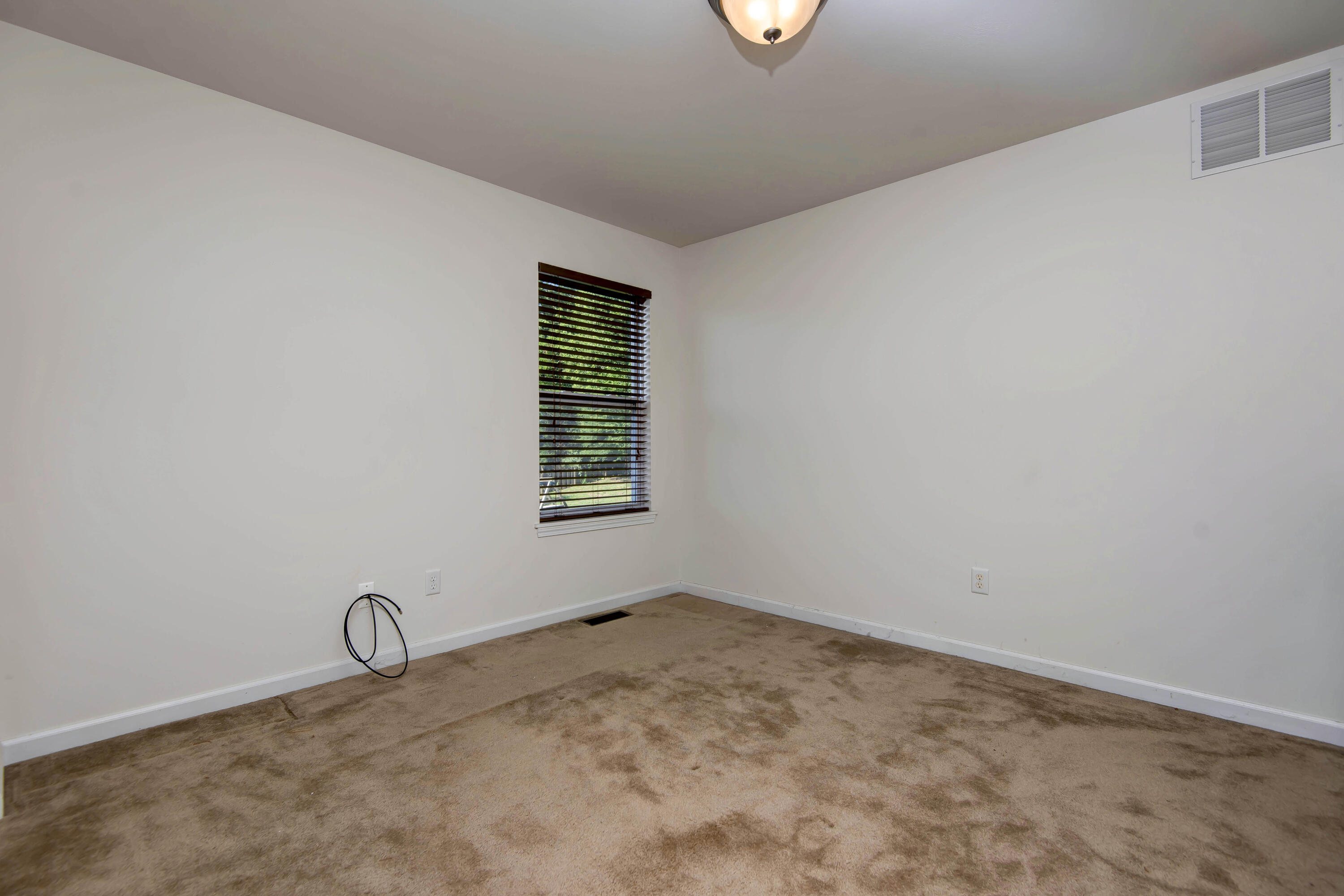 5513 South Faust Avenue Property Photo 15