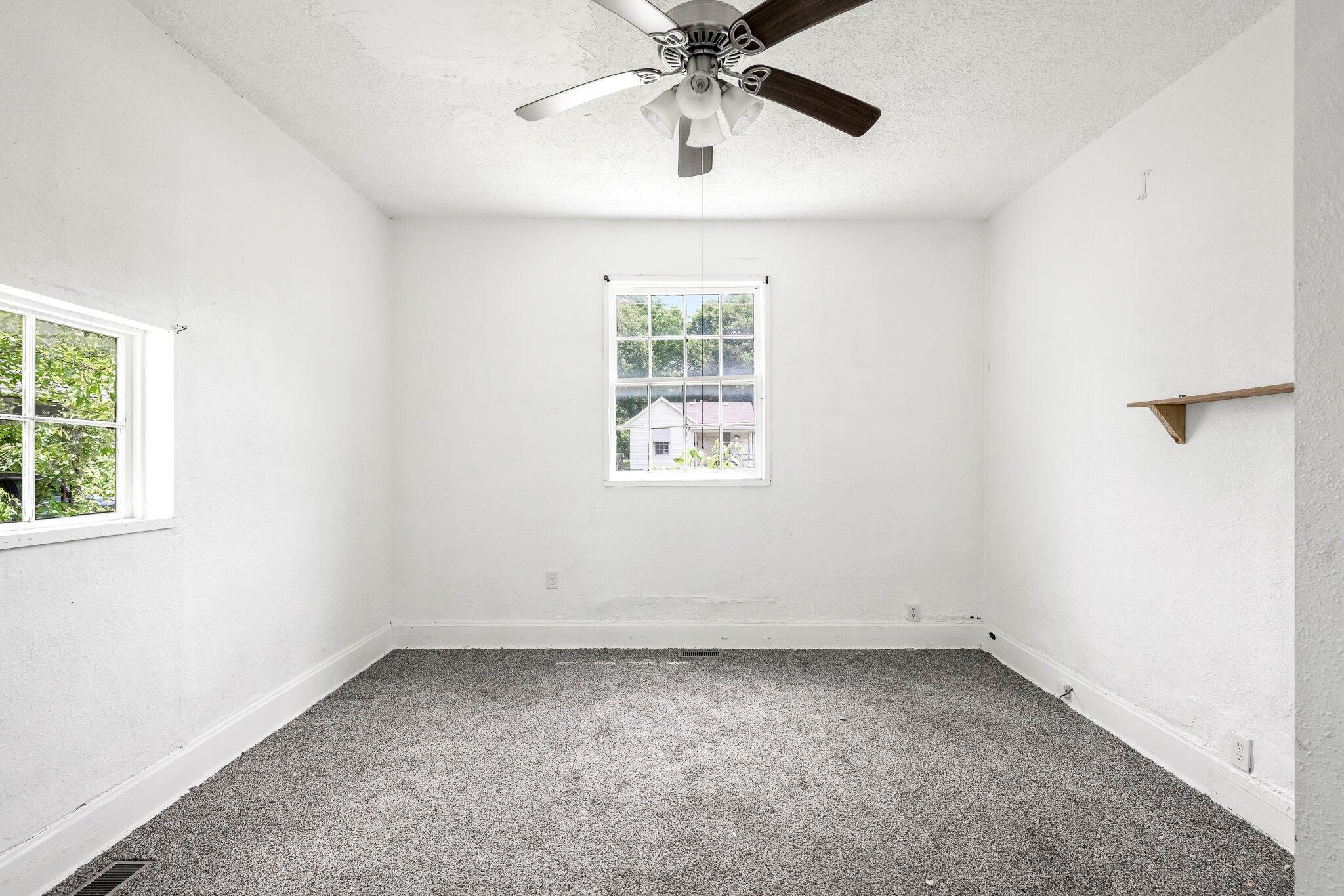 2225 North National Avenue Property Photo 10