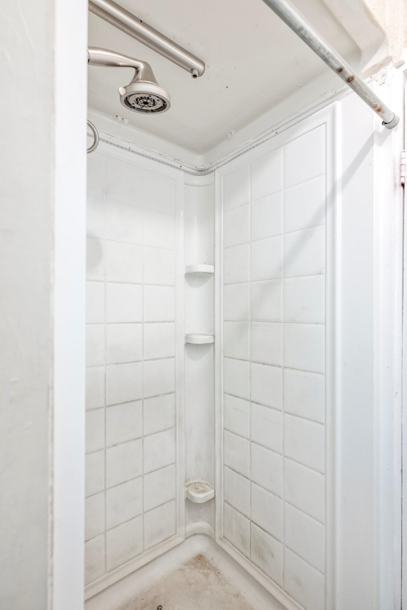 2225 North National Avenue Property Photo 14