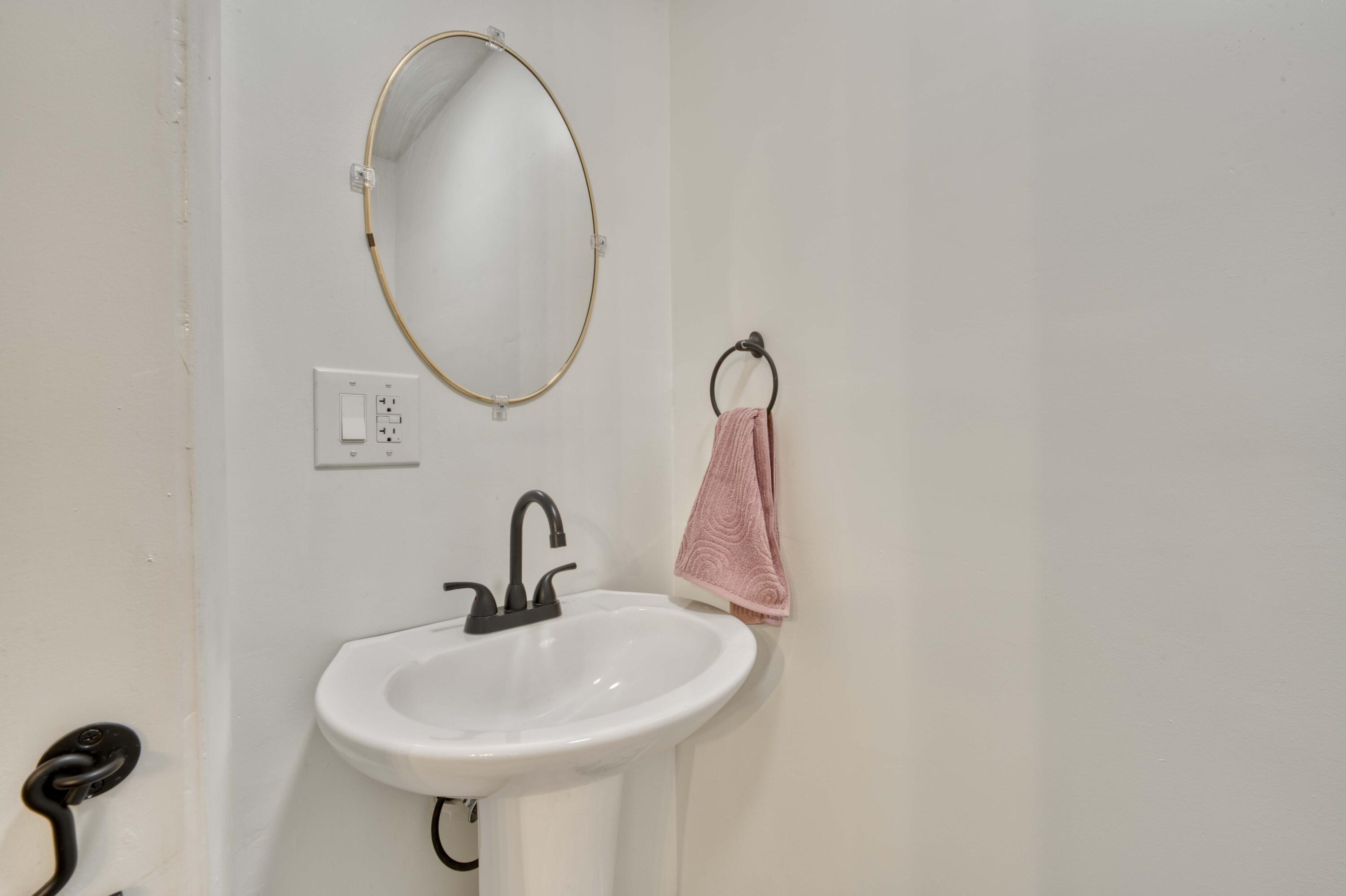 940 East Sayer Street Property Photo 13