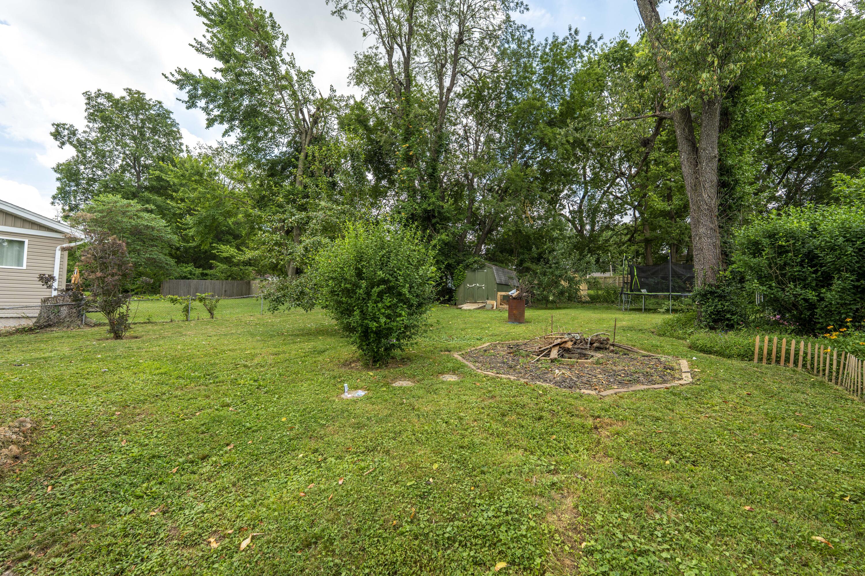 940 East Sayer Street Property Photo 28