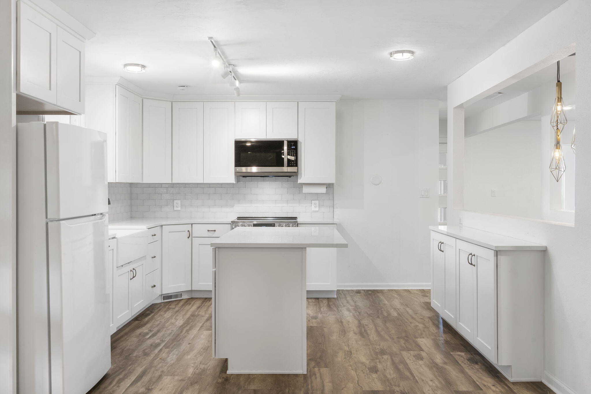 5295 East Farm Road 138 Property Photo 11