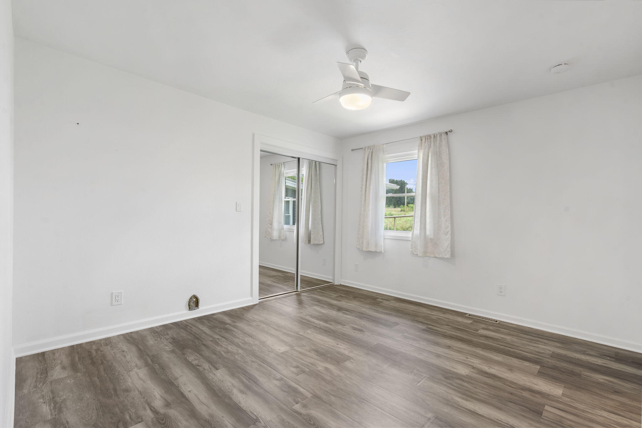 5295 East Farm Road 138 Property Photo 29