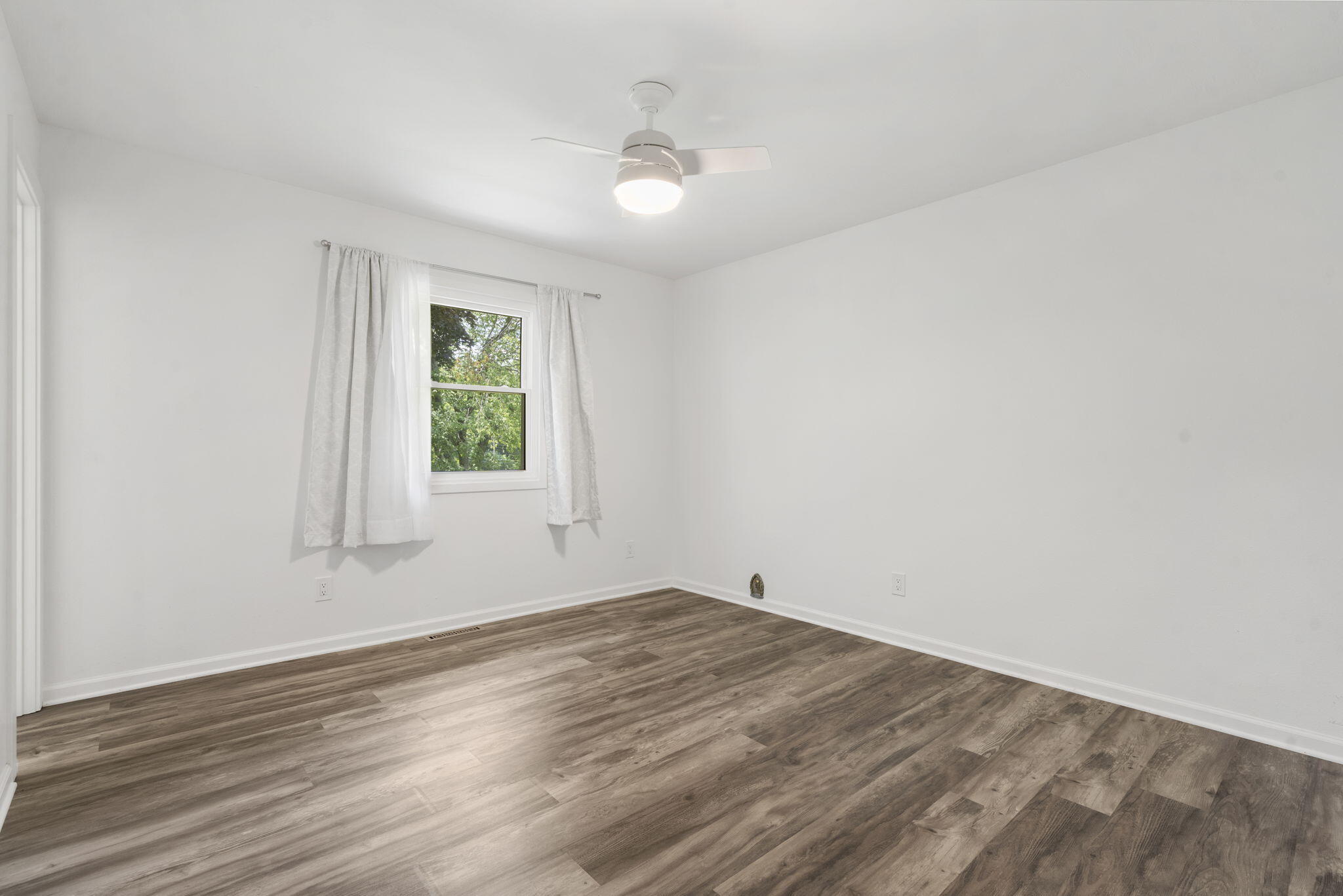 5295 East Farm Road 138 Property Photo 31