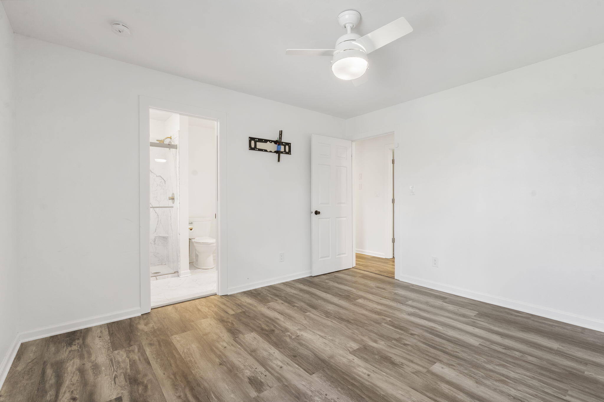 5295 East Farm Road 138 Property Photo 32