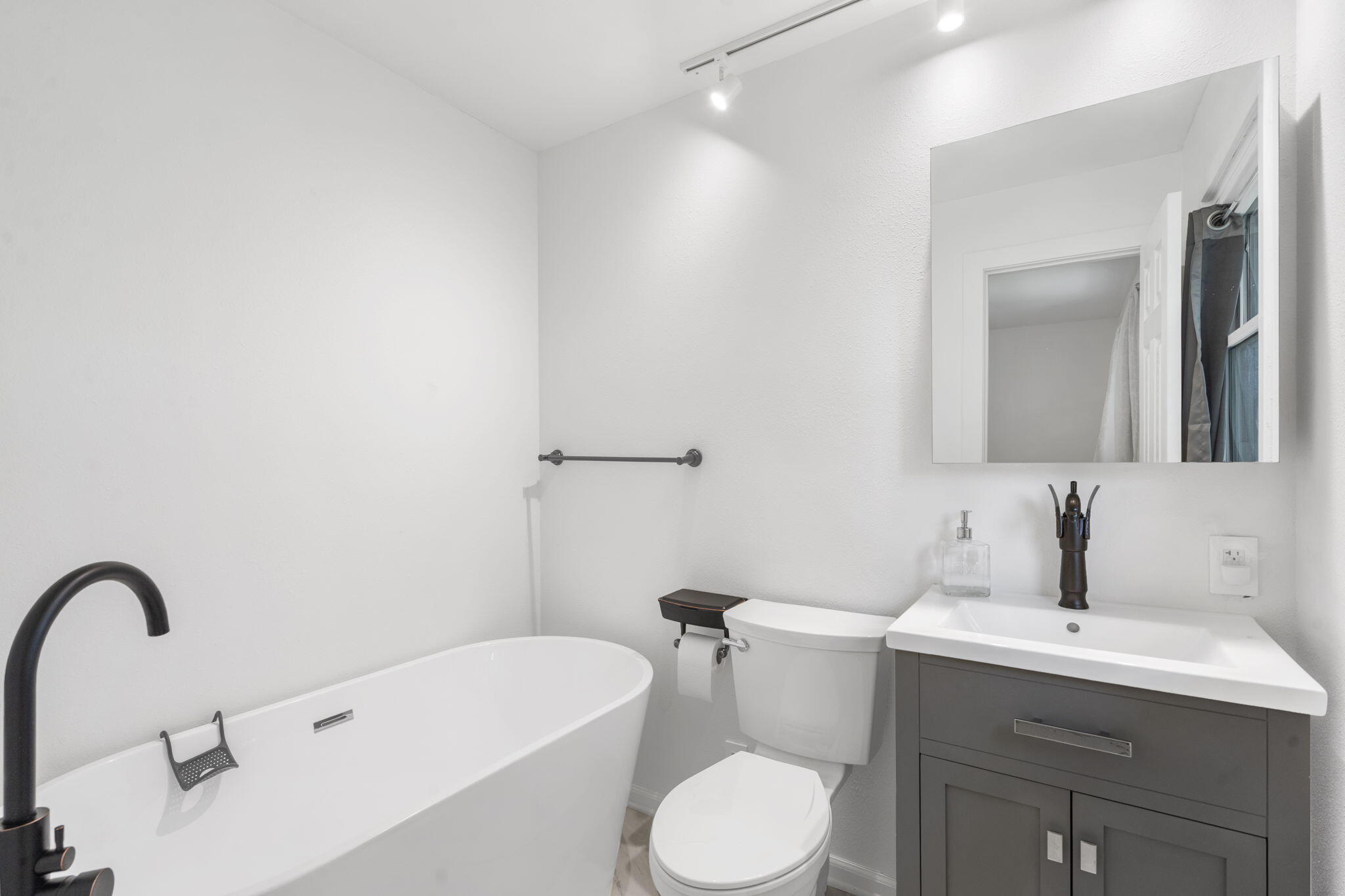 5295 East Farm Road 138 Property Photo 36