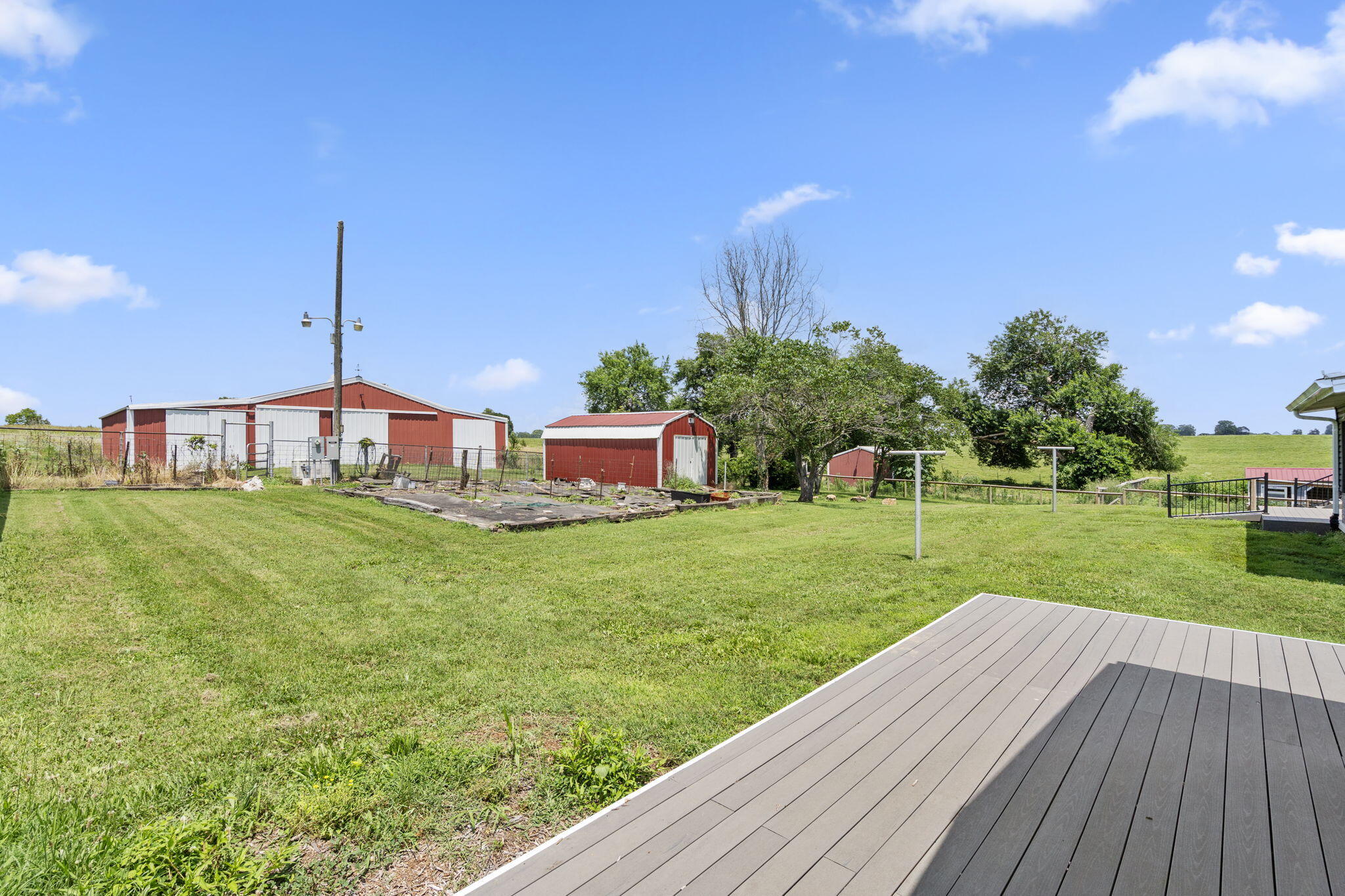 5295 East Farm Road 138 Property Photo 48