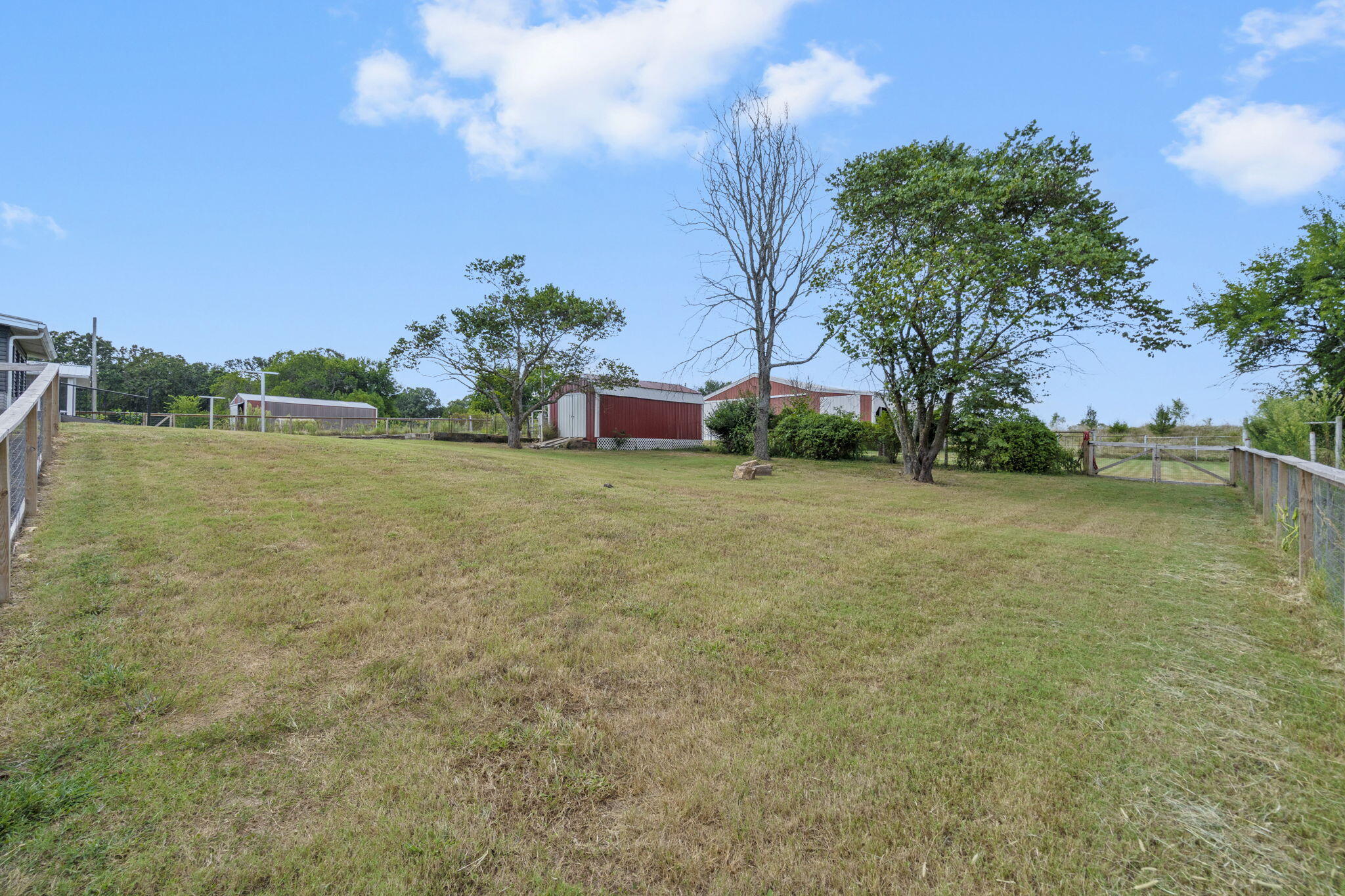 5295 East Farm Road 138 Property Photo 54