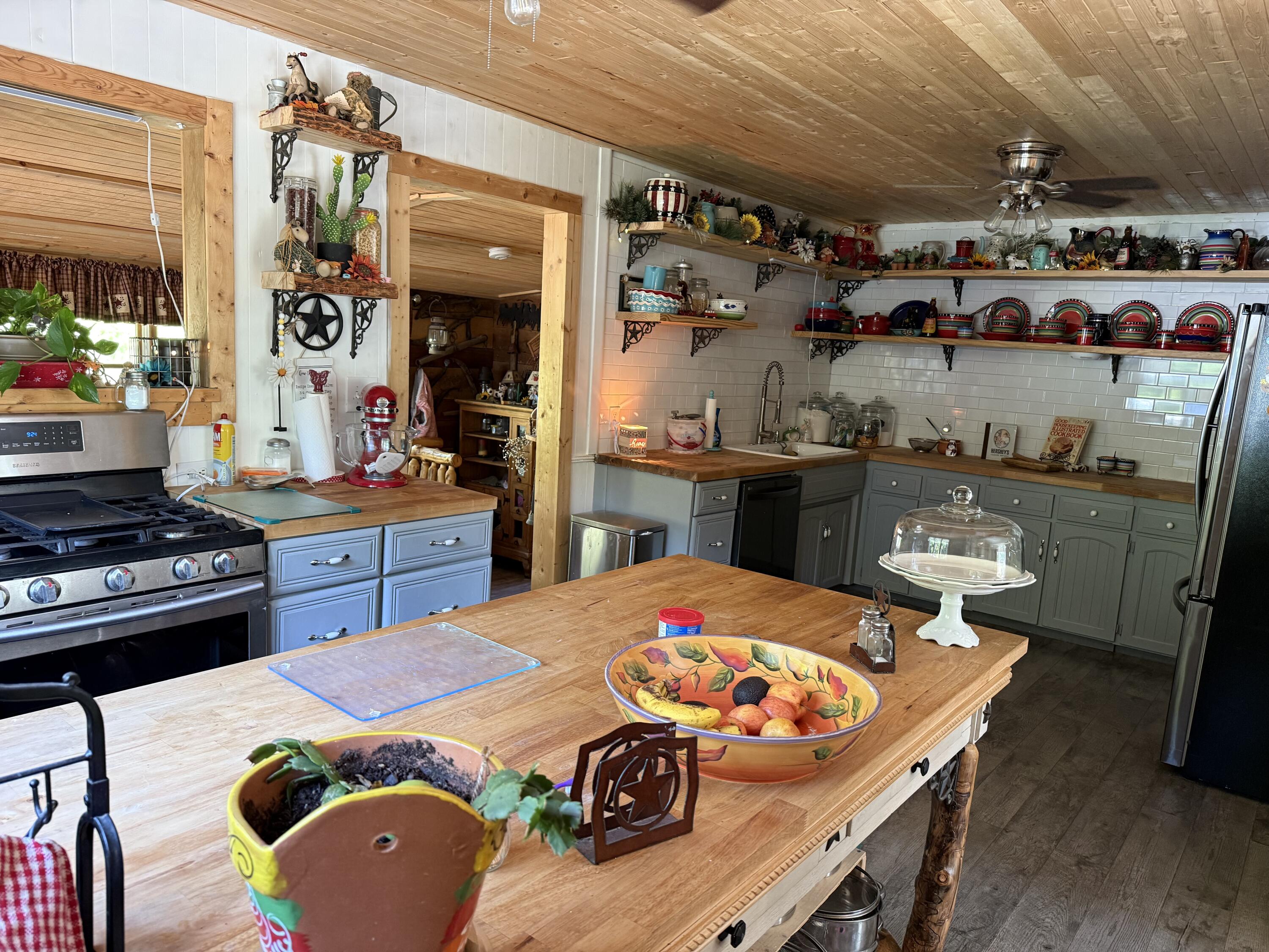 361 Boston Road Property Photo 14