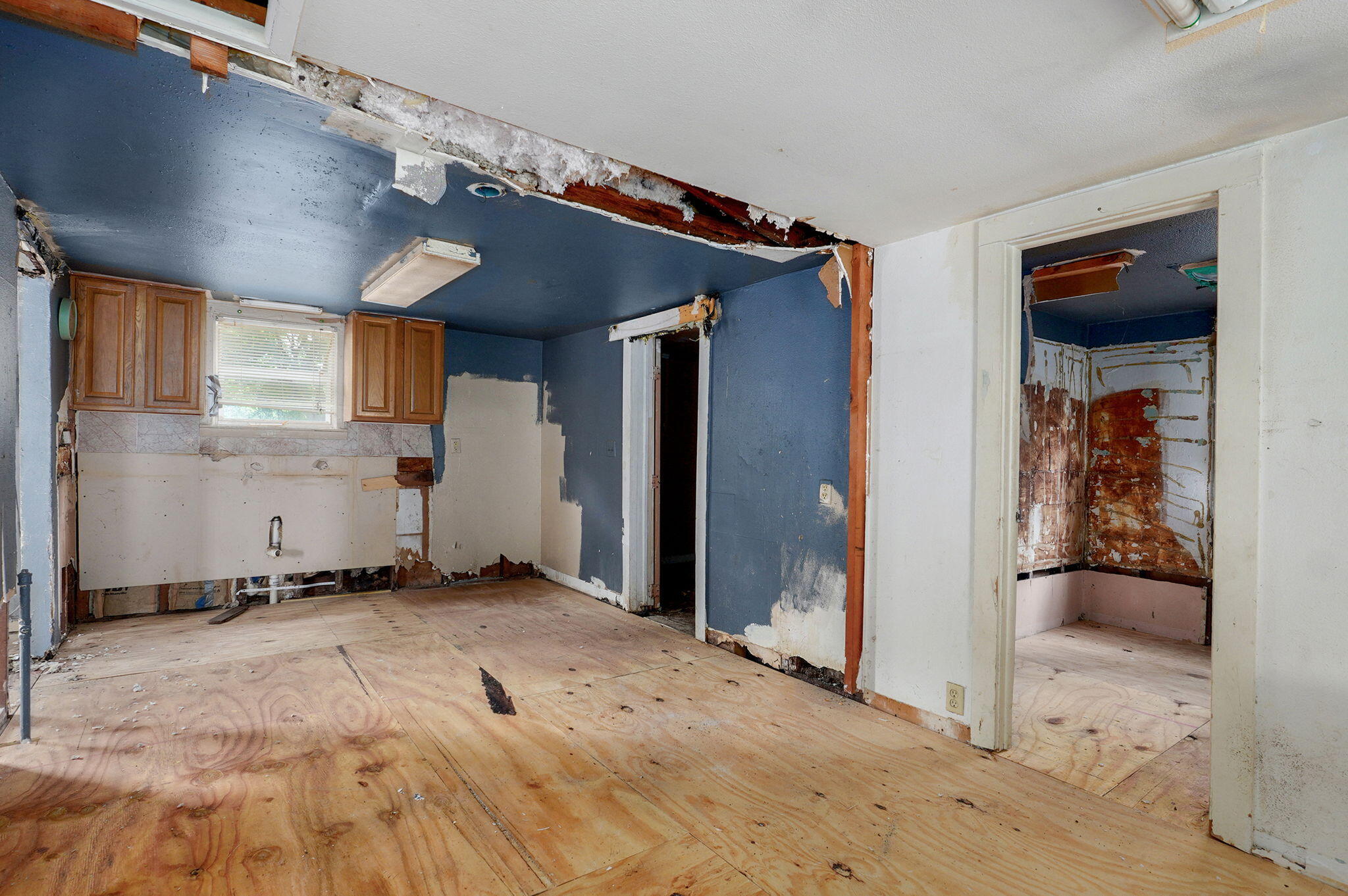 2025 North Roosevelt Avenue Property Photo 5