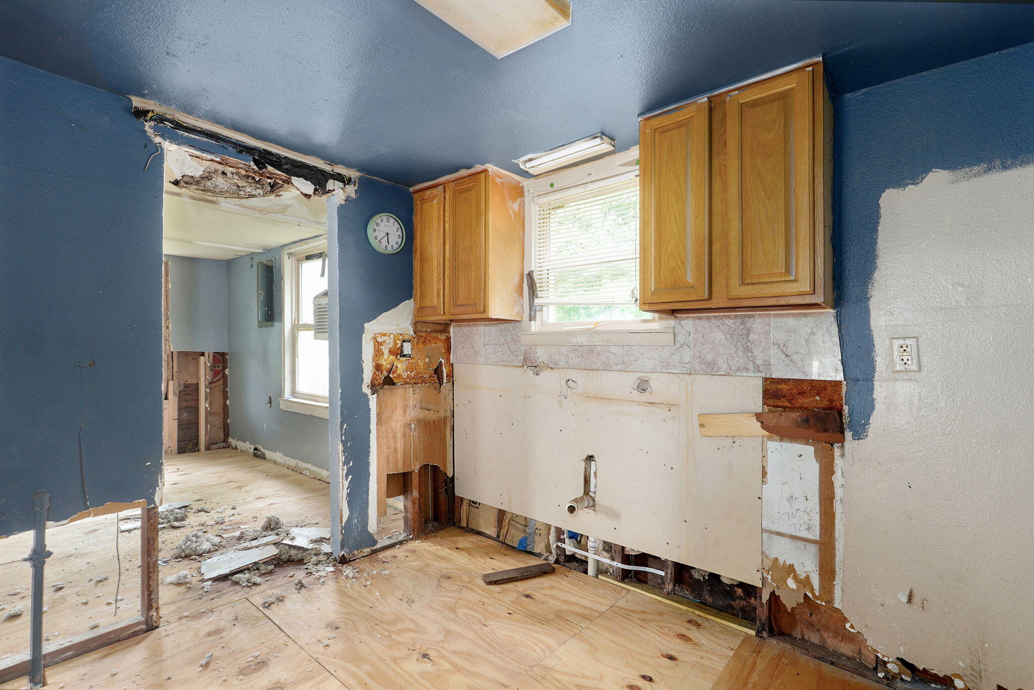 2025 North Roosevelt Avenue Property Photo 6