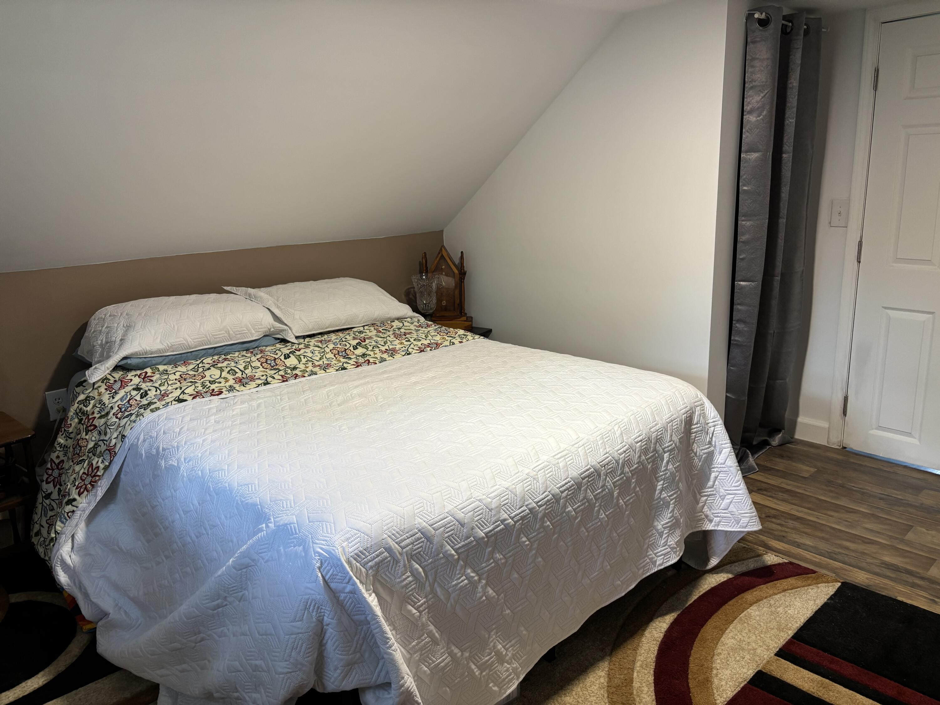 1104 North Oak Street Property Photo 15
