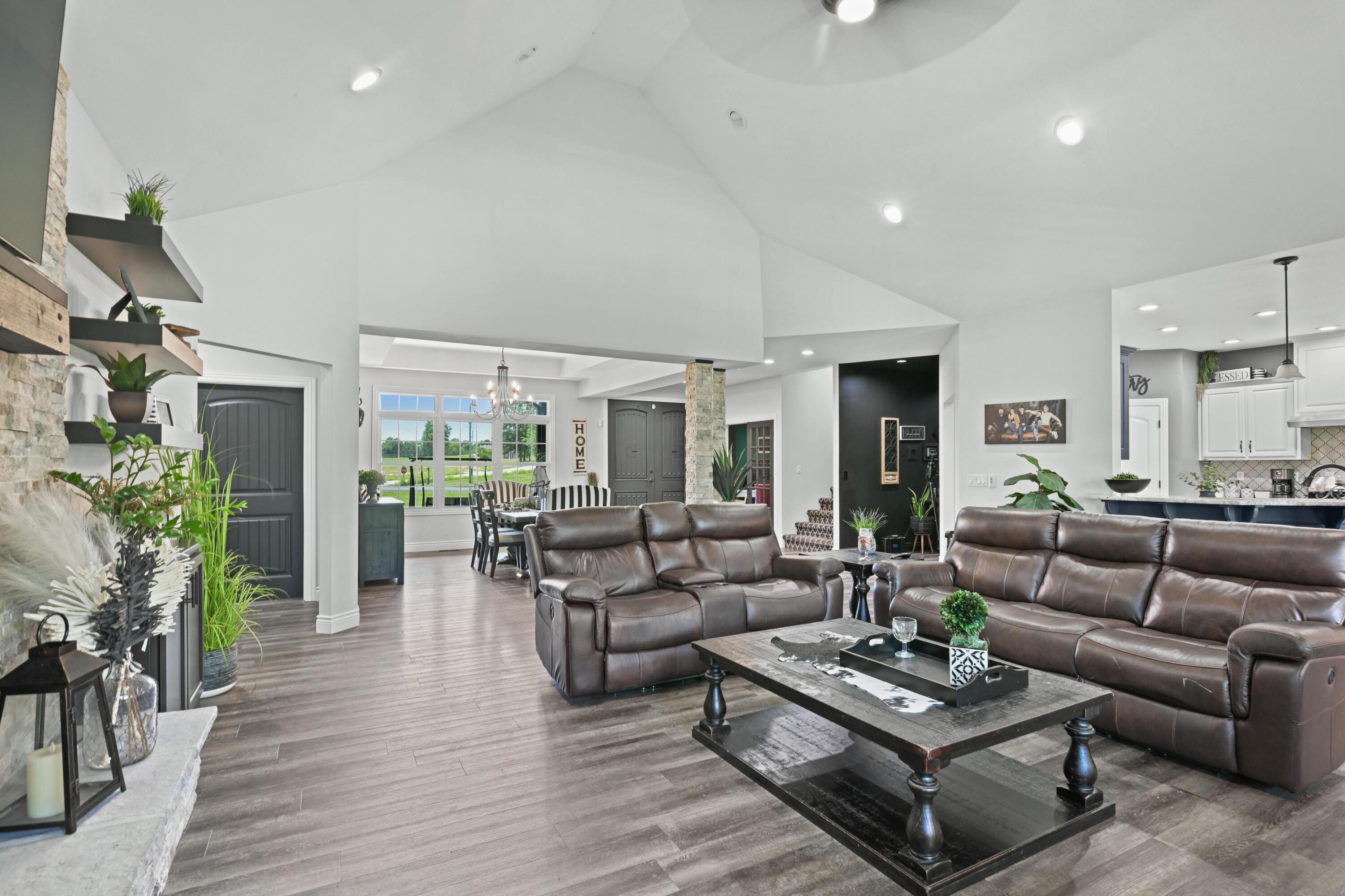 13030 County Lane 228 Property Photo 18