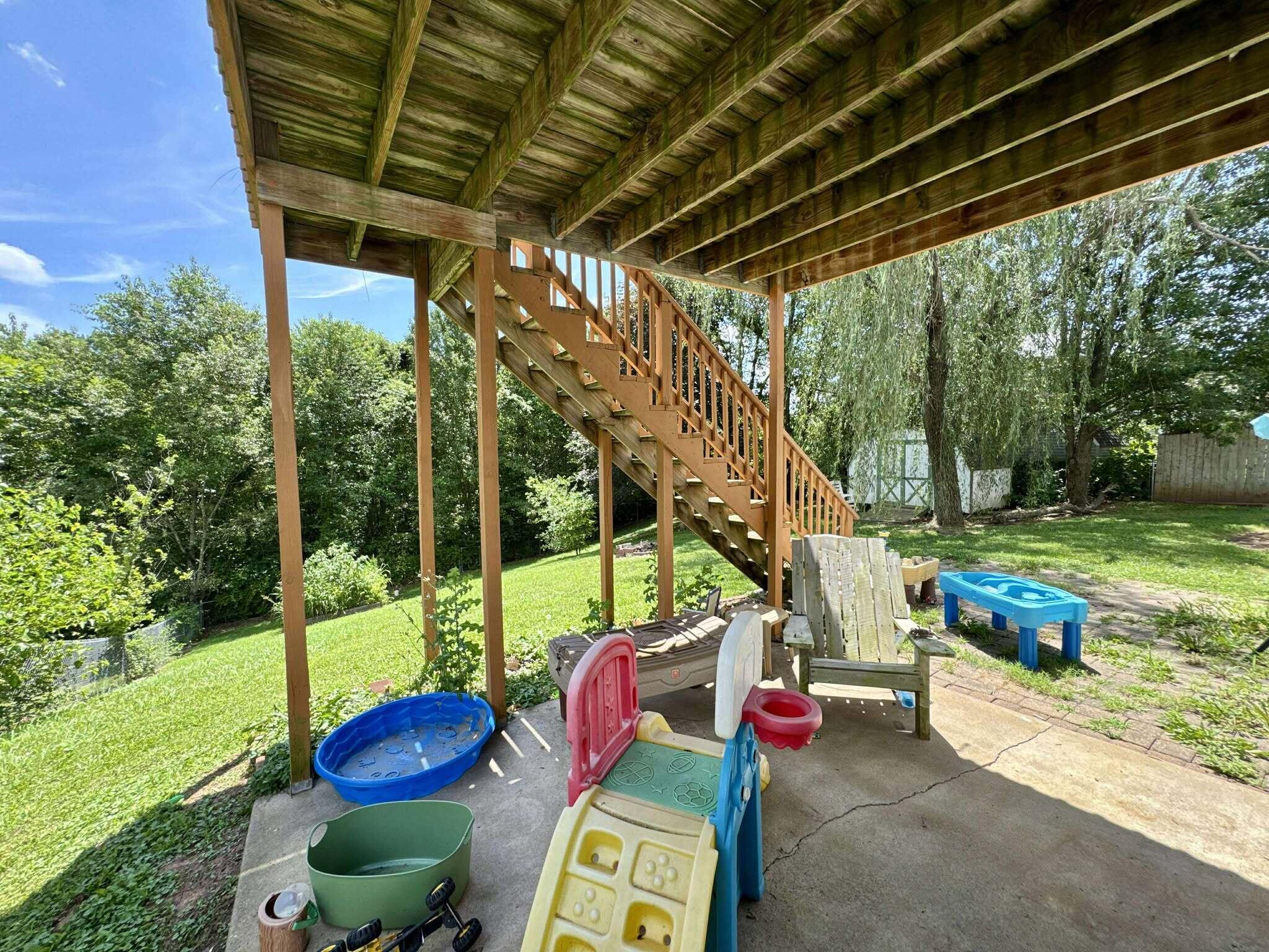 970 Creekside Place Property Photo 42