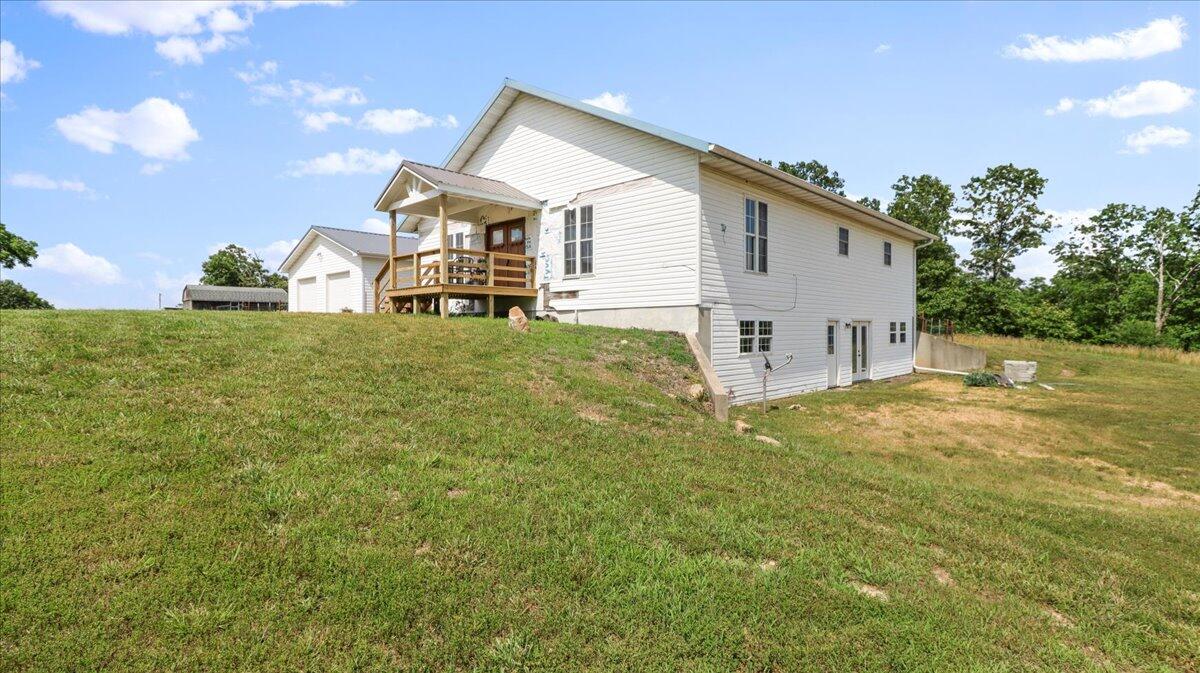 6532 State Route W Property Photo 21