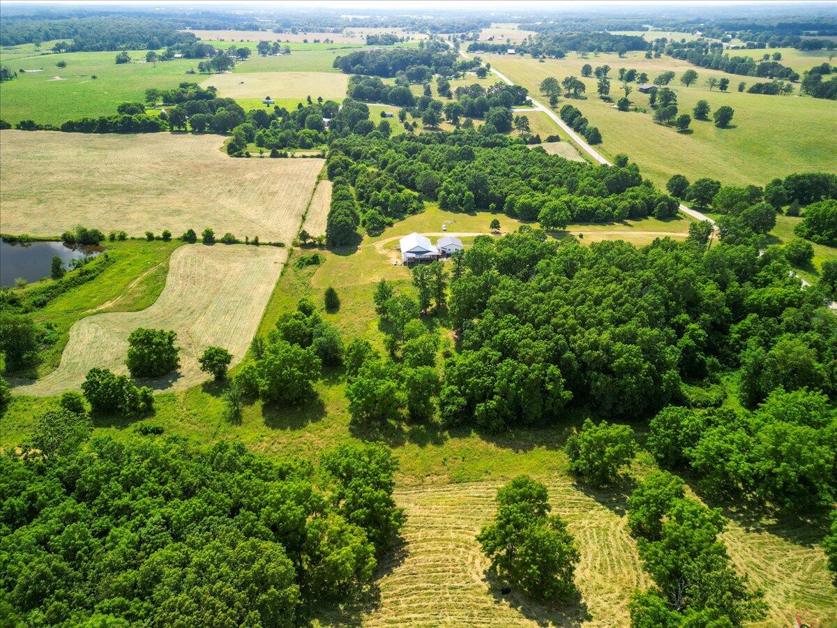 6532 State Route W Property Photo 35