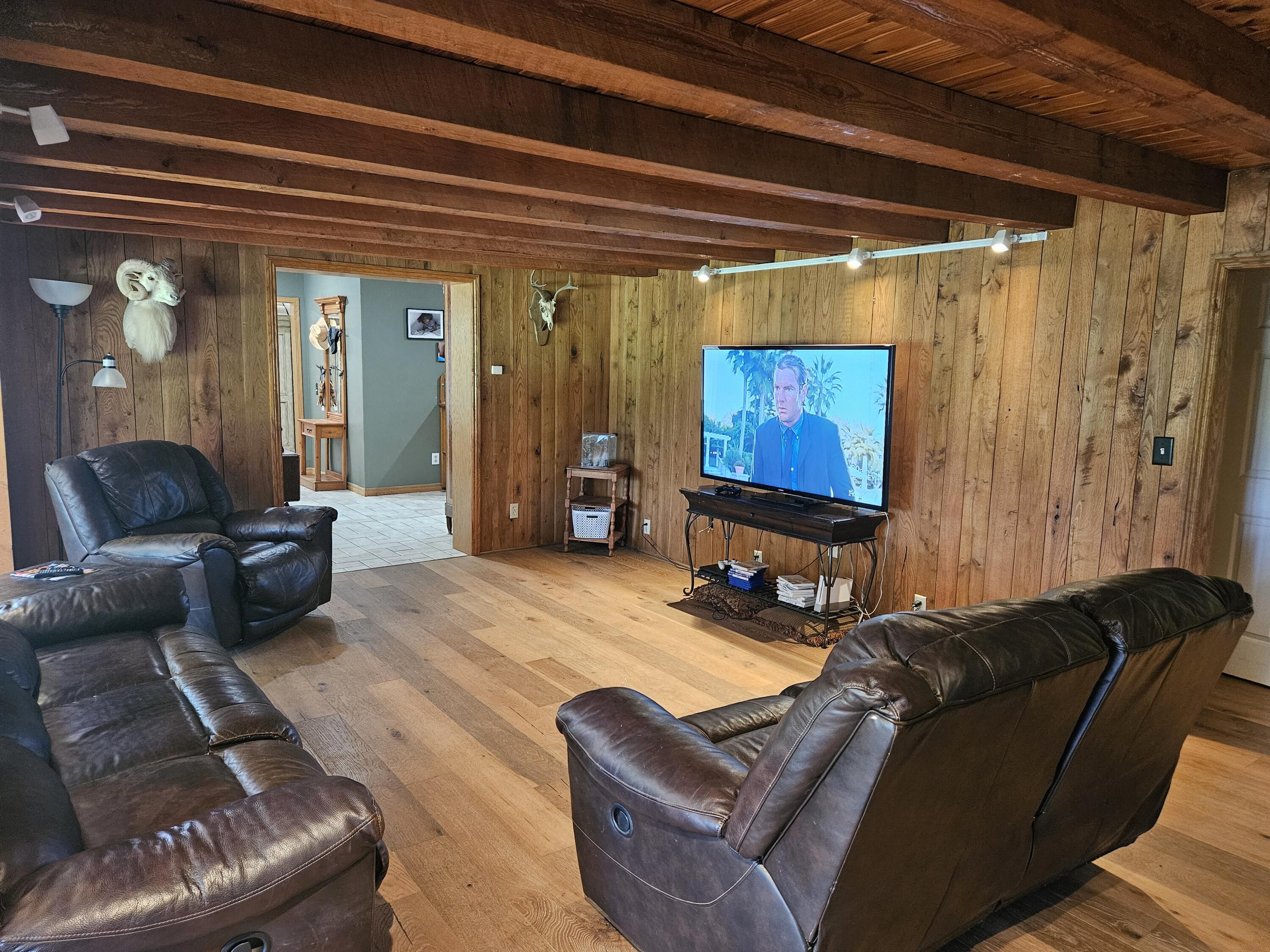 8696 Lawrence 2226 Property Photo 10