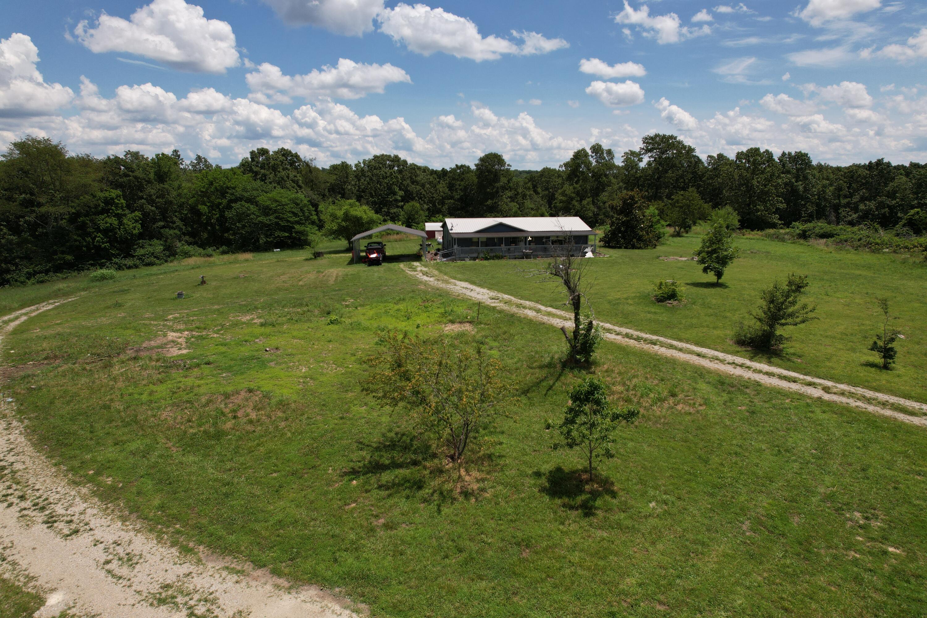 10842 Us Highway 63 Property Photo 3
