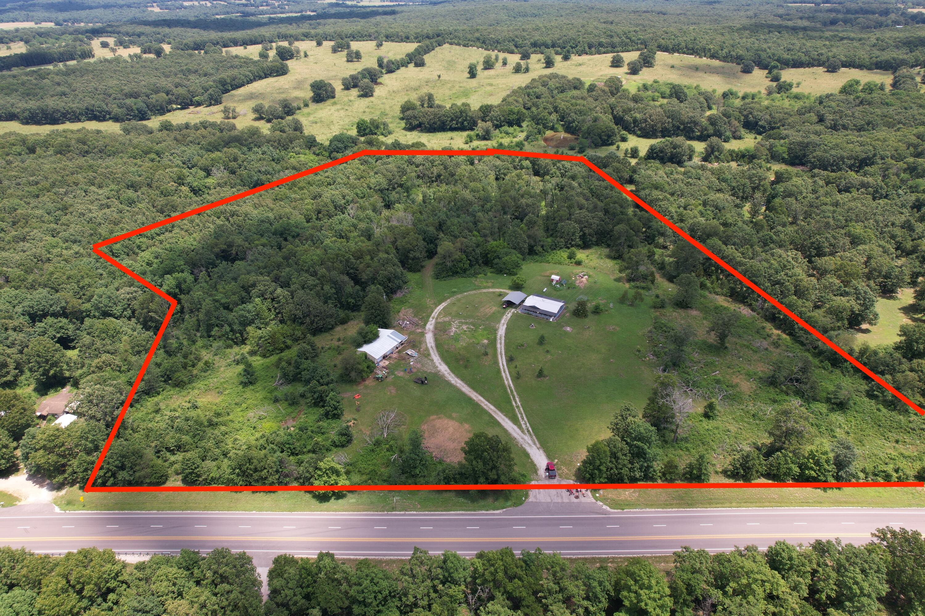 10842 Us Highway 63 Property Photo 5