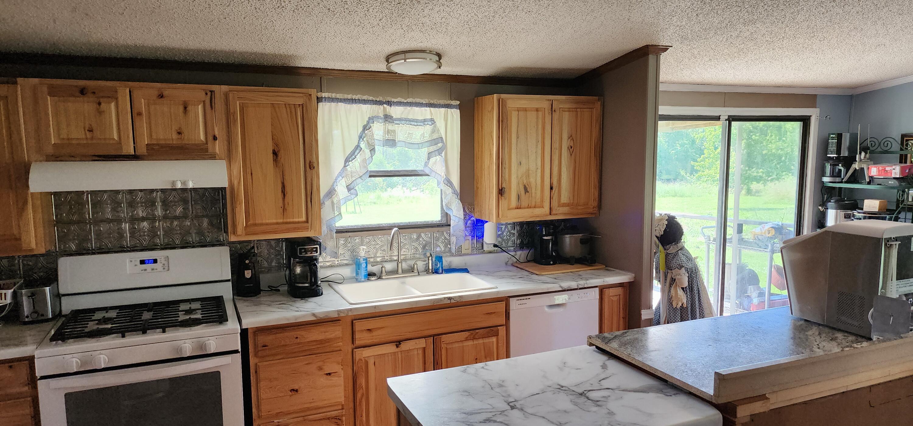 10842 Us Highway 63 Property Photo 23