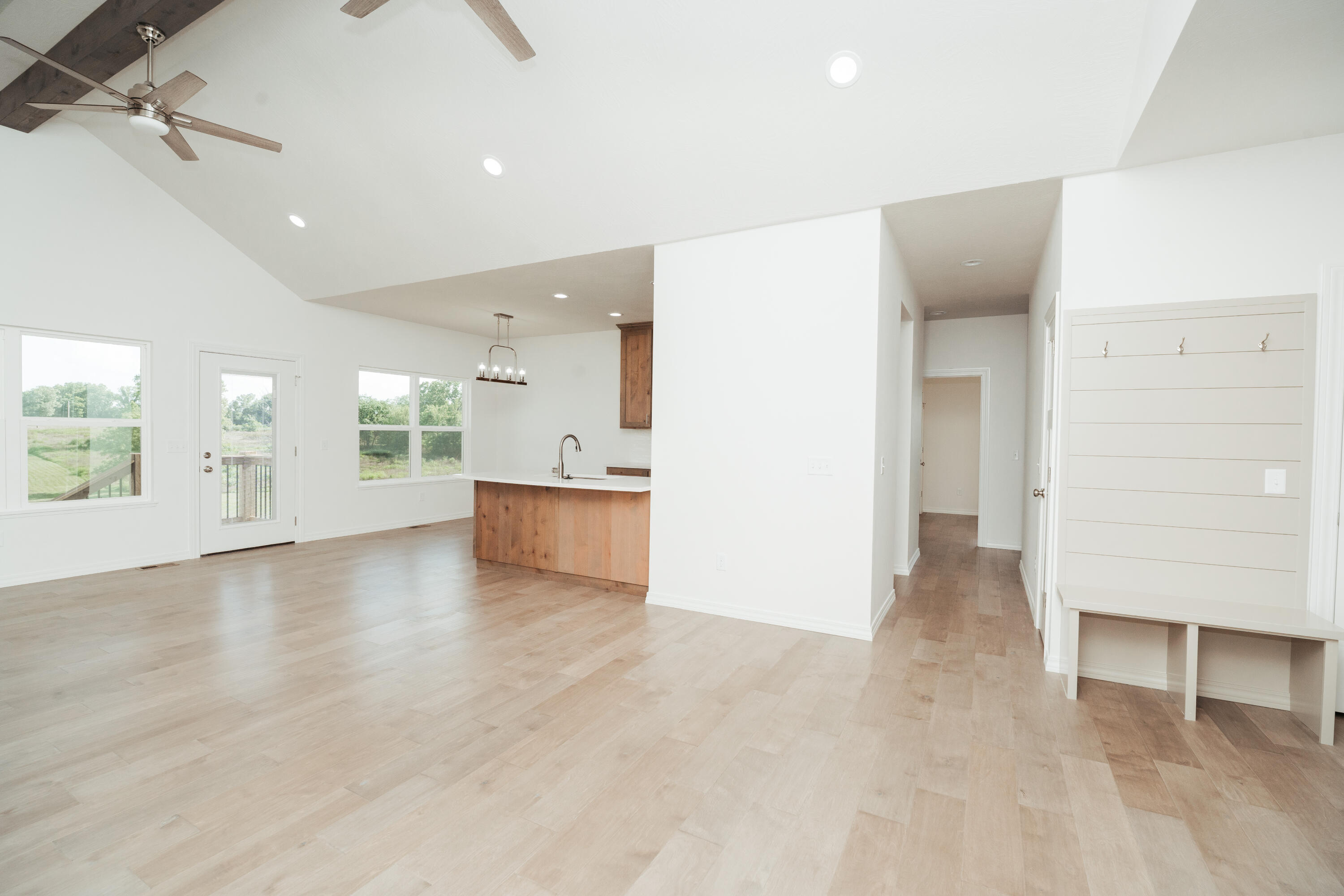 2654 Silver Lake Road Property Photo 14