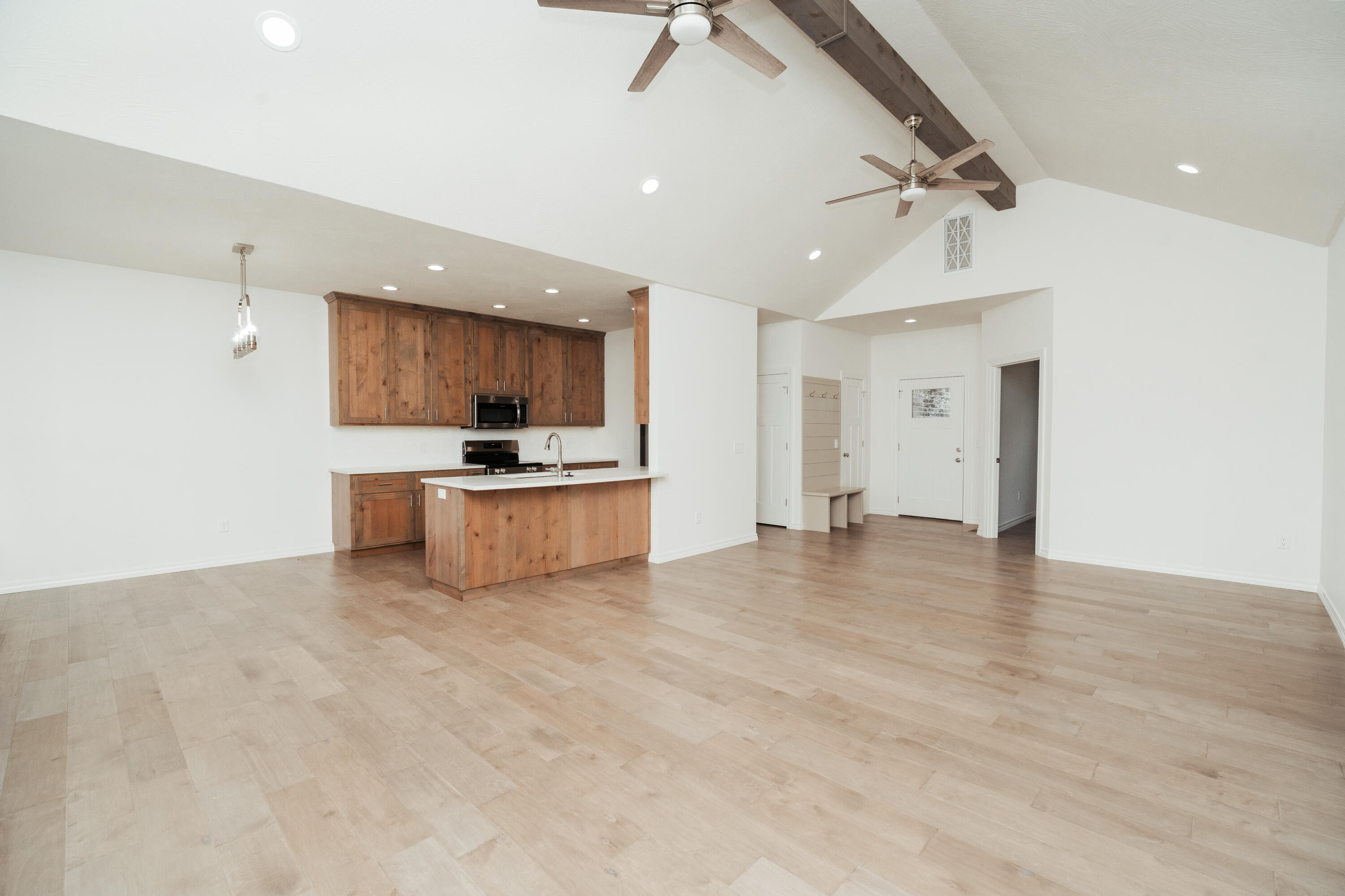 2654 Silver Lake Road Property Photo 16